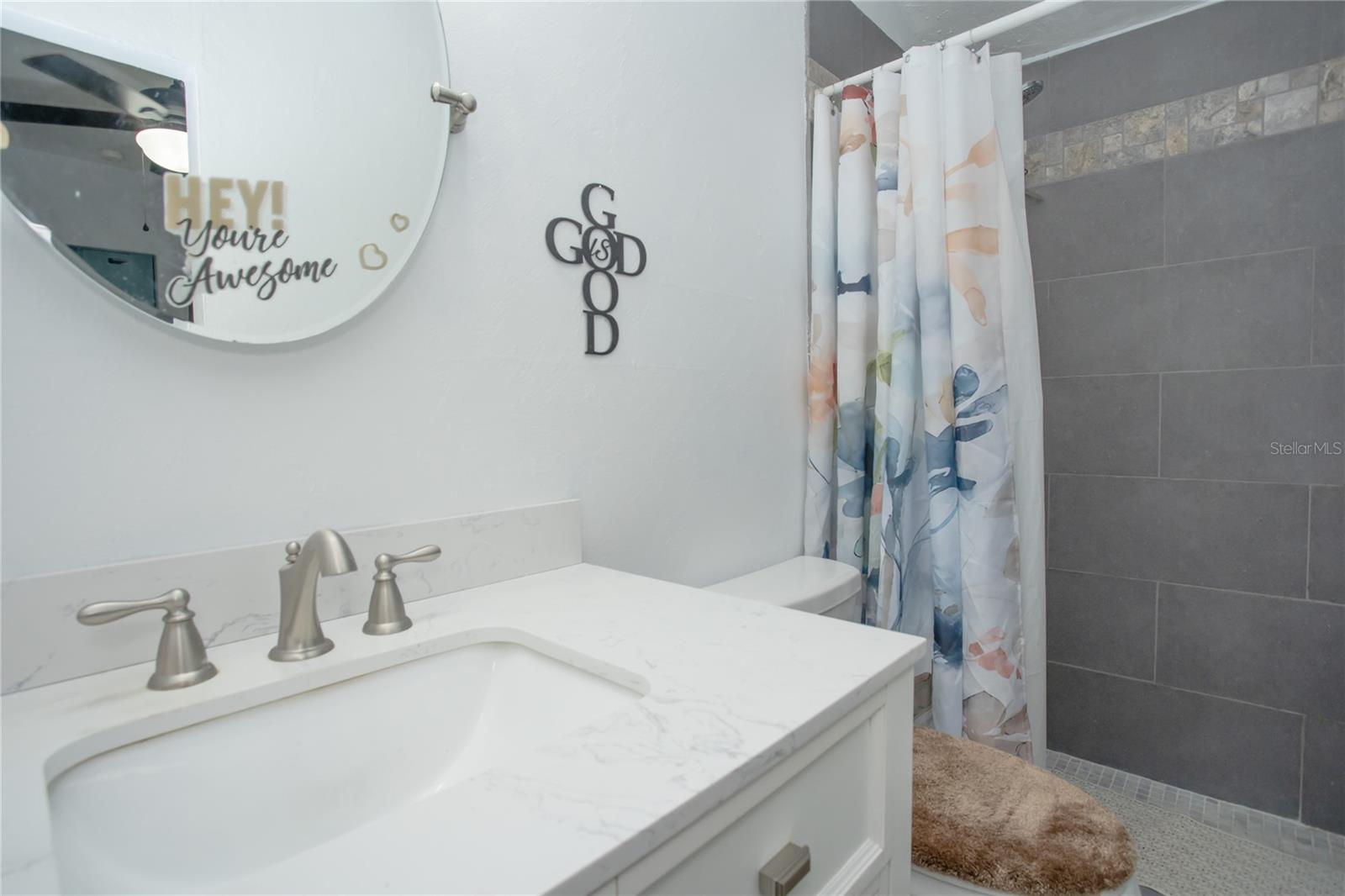 Image 20 of 33 For 4611 41st Avenue N