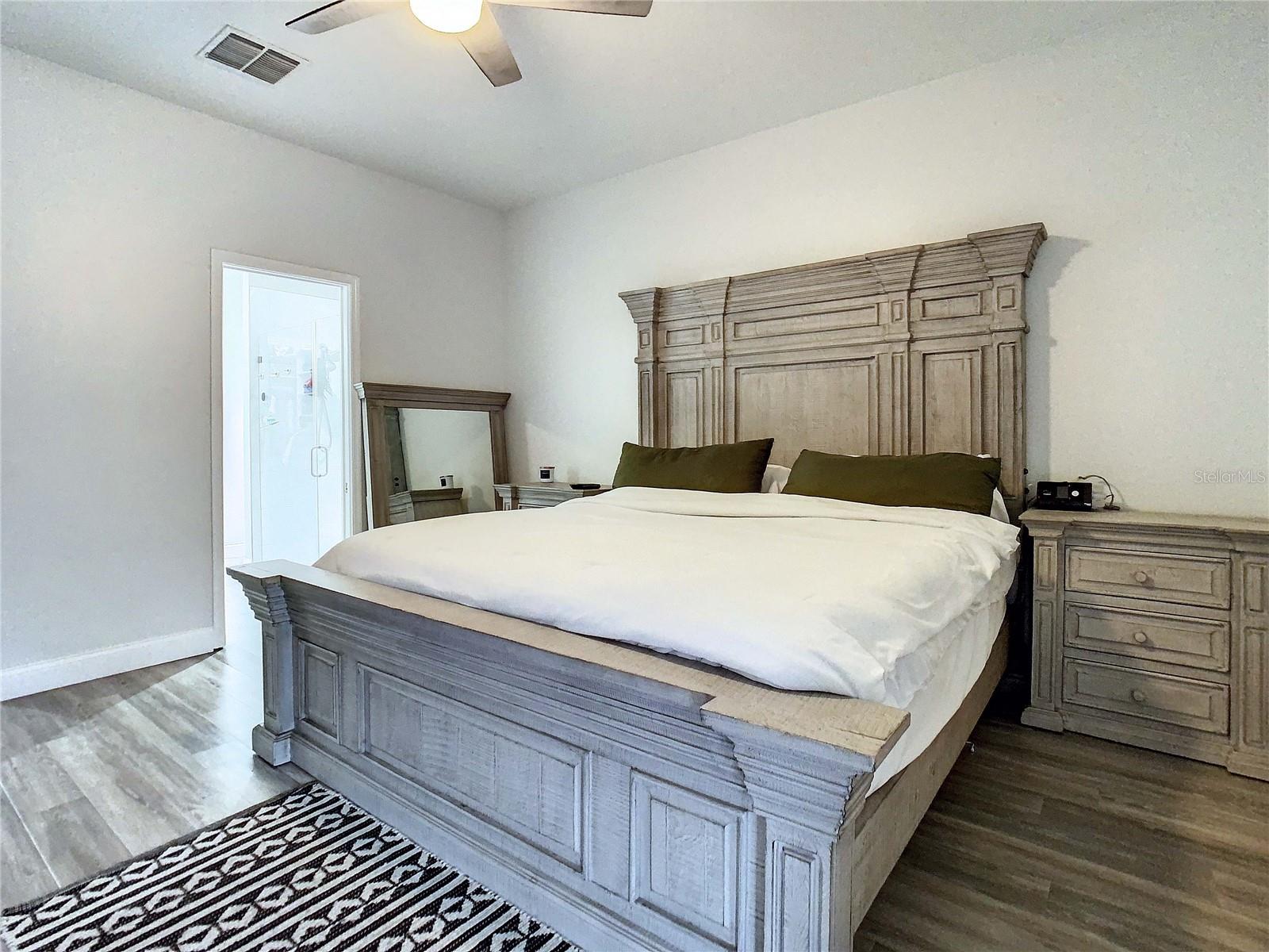 Listing photo id 26 for 2841 Banyan Hill Lane