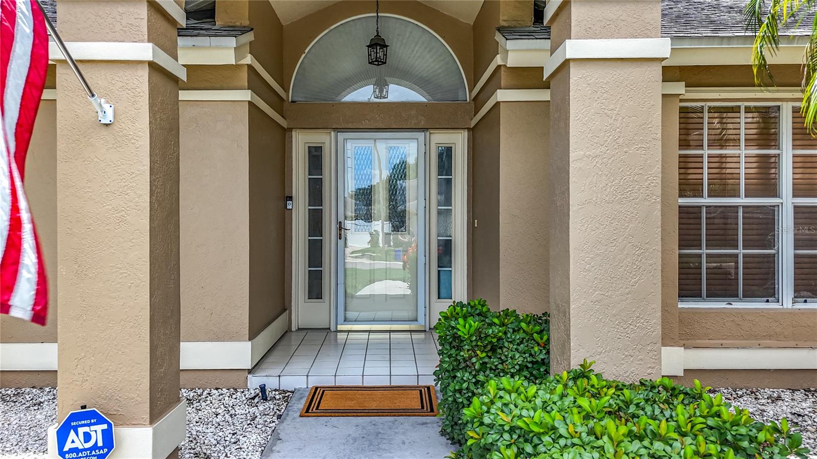 Listing photo id 8 for 12350 91st Way