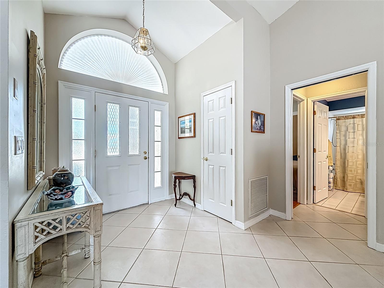 Listing photo id 12 for 12350 91st Way