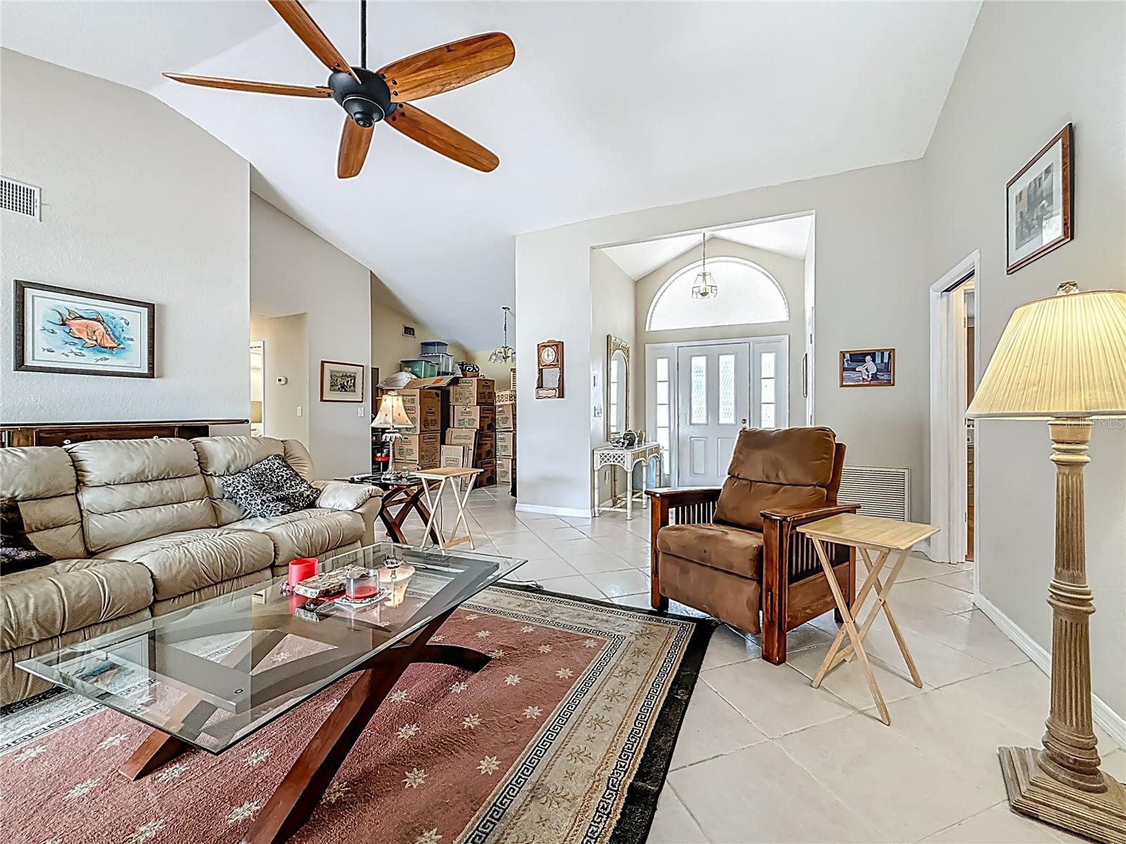 Listing photo id 13 for 12350 91st Way