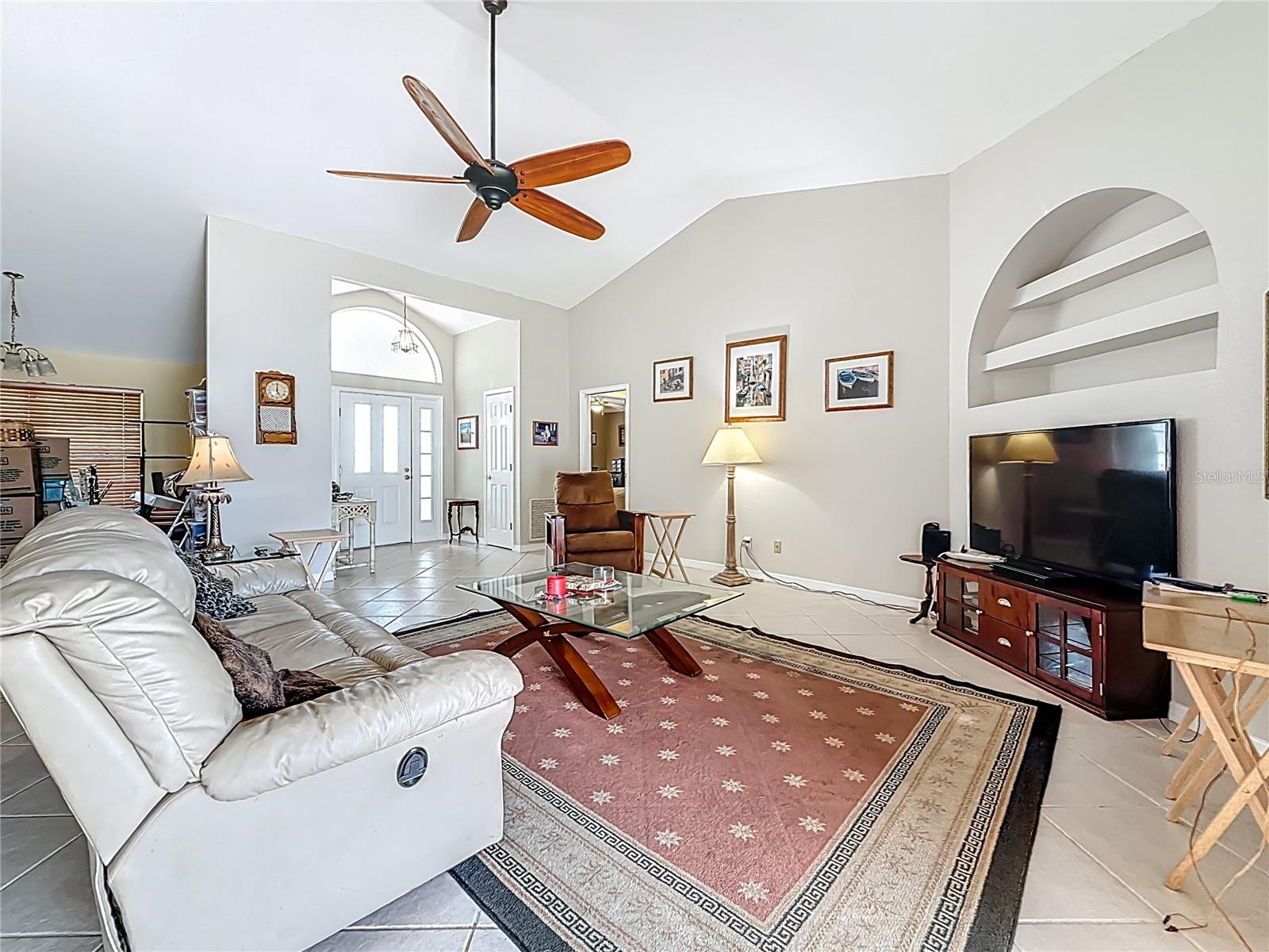 Listing photo id 18 for 12350 91st Way