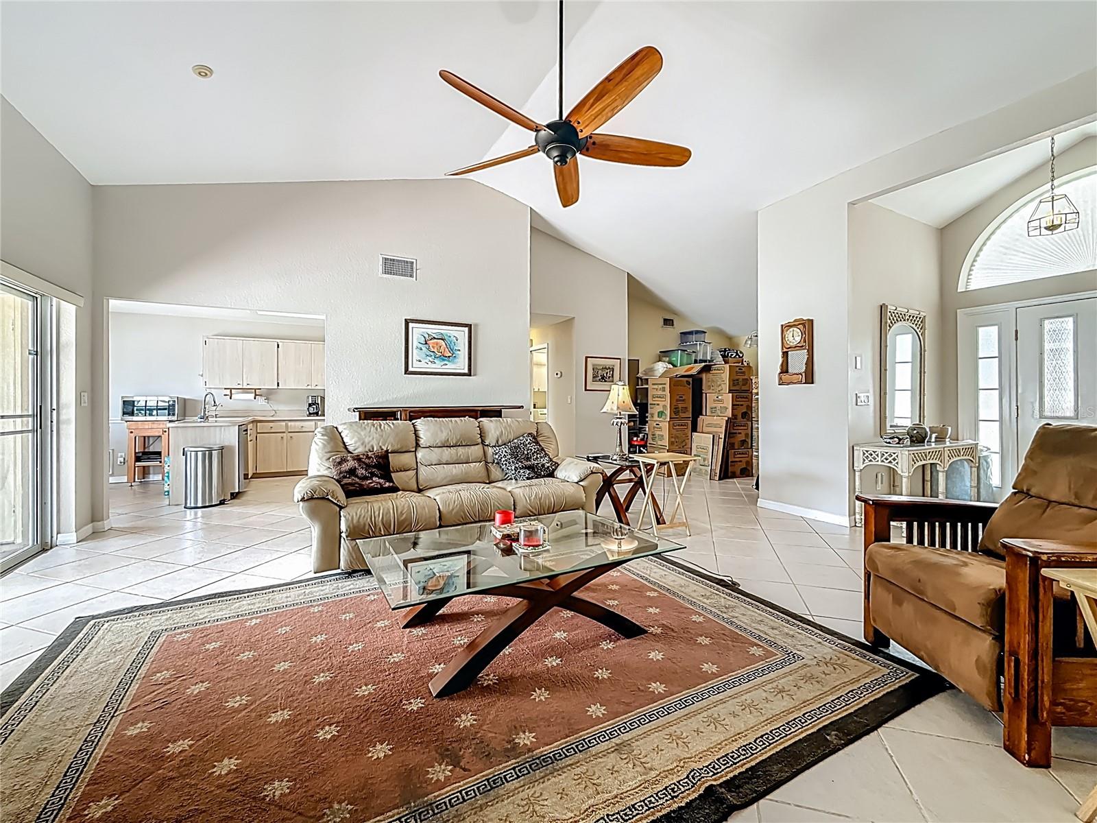 Listing photo id 19 for 12350 91st Way