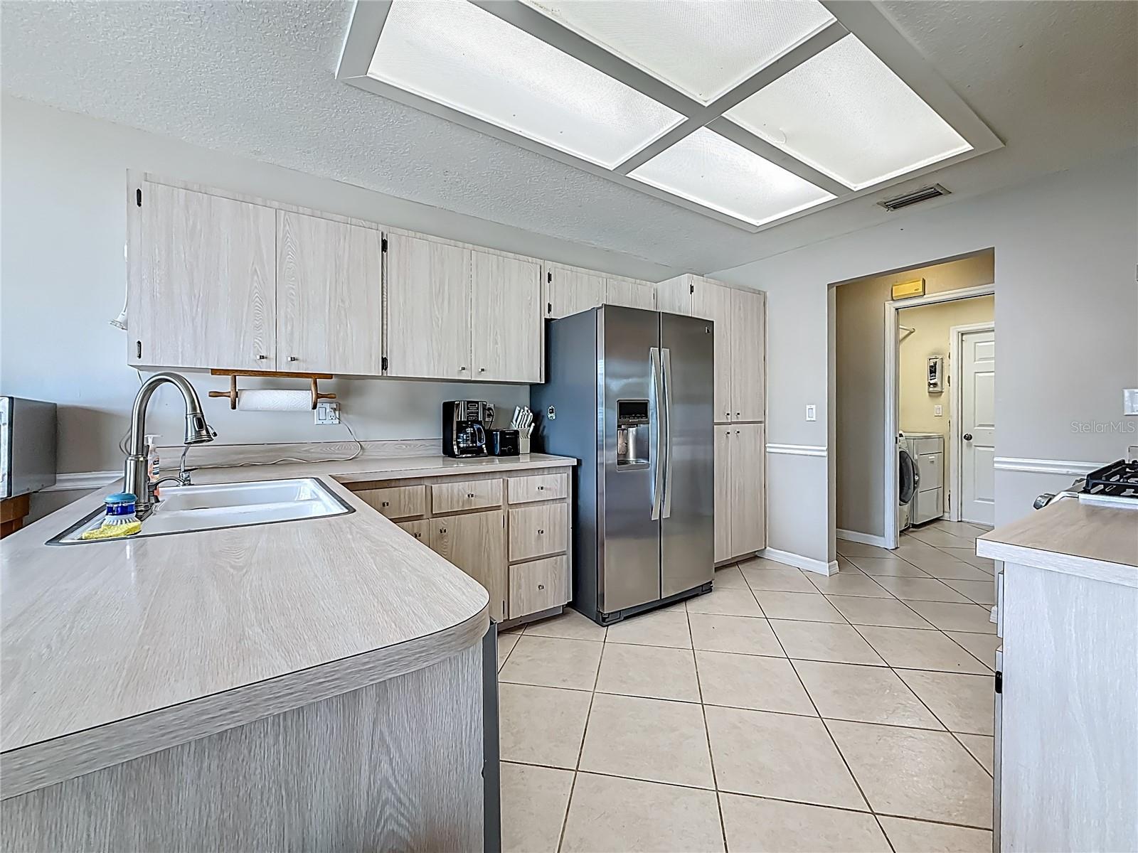 Listing photo id 23 for 12350 91st Way