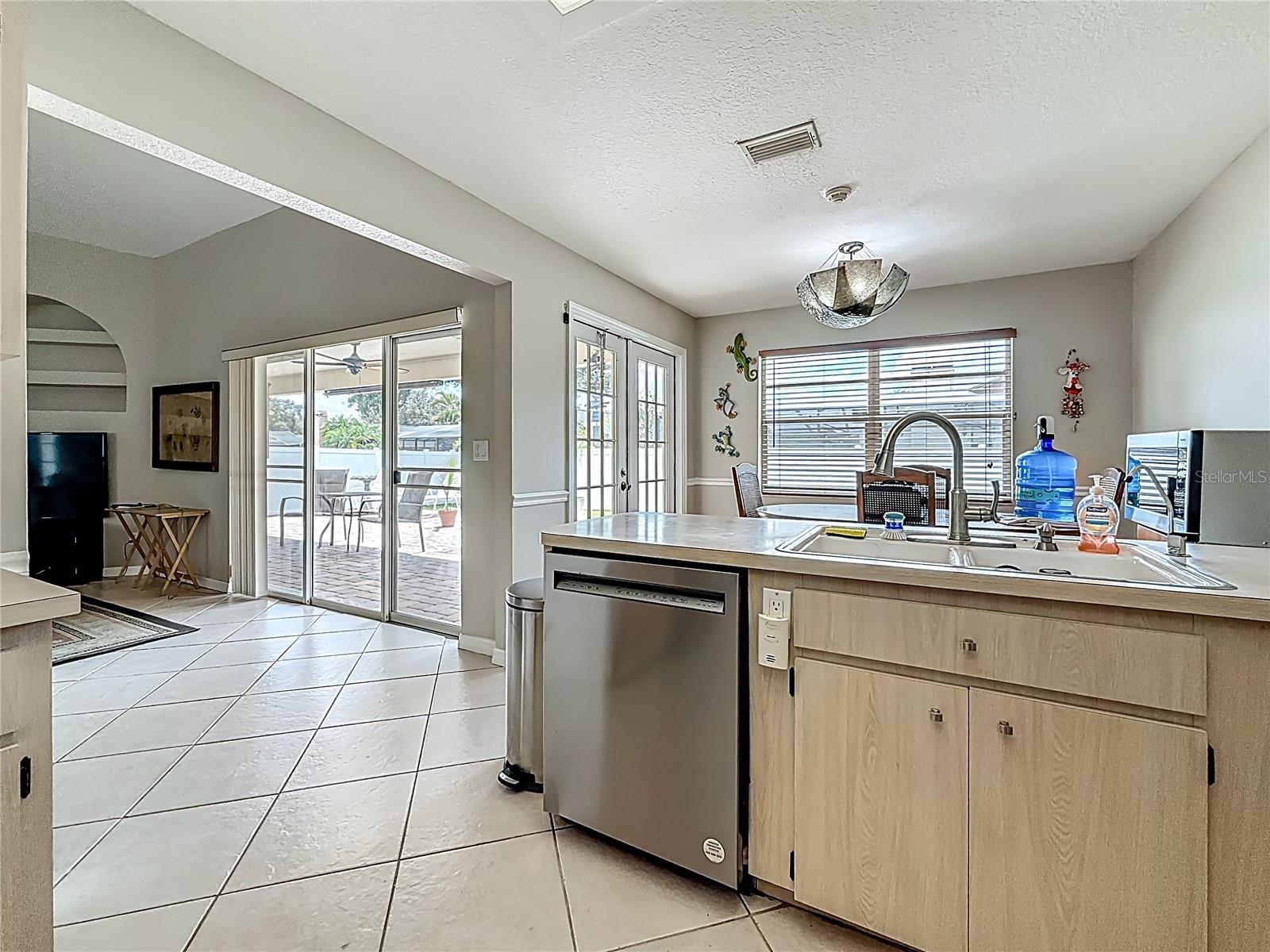 Listing photo id 27 for 12350 91st Way