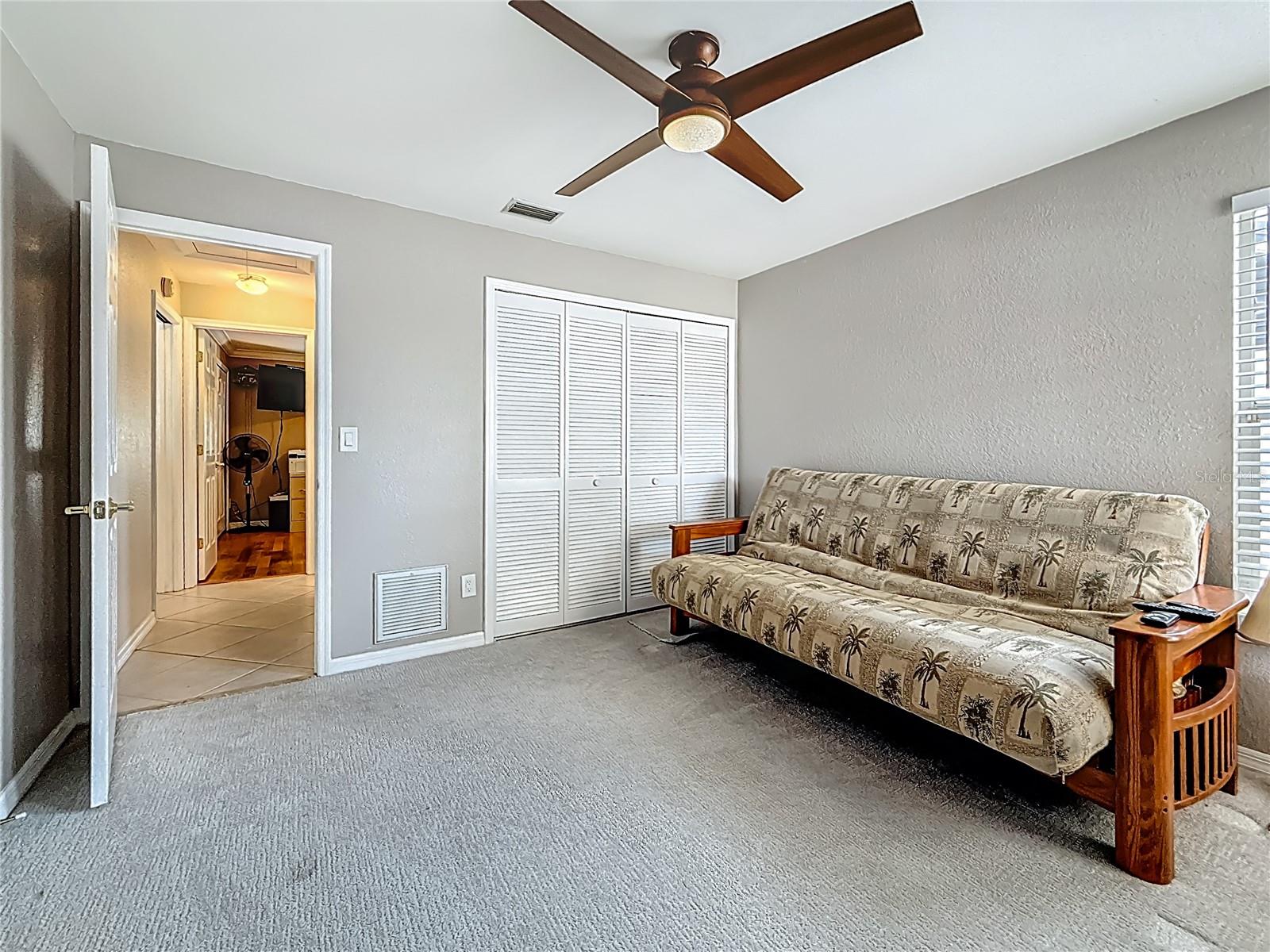 Listing photo id 40 for 12350 91st Way