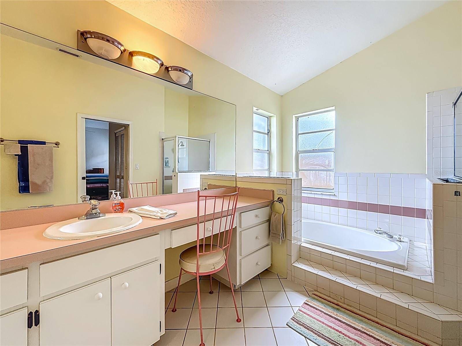 Listing photo id 52 for 12350 91st Way