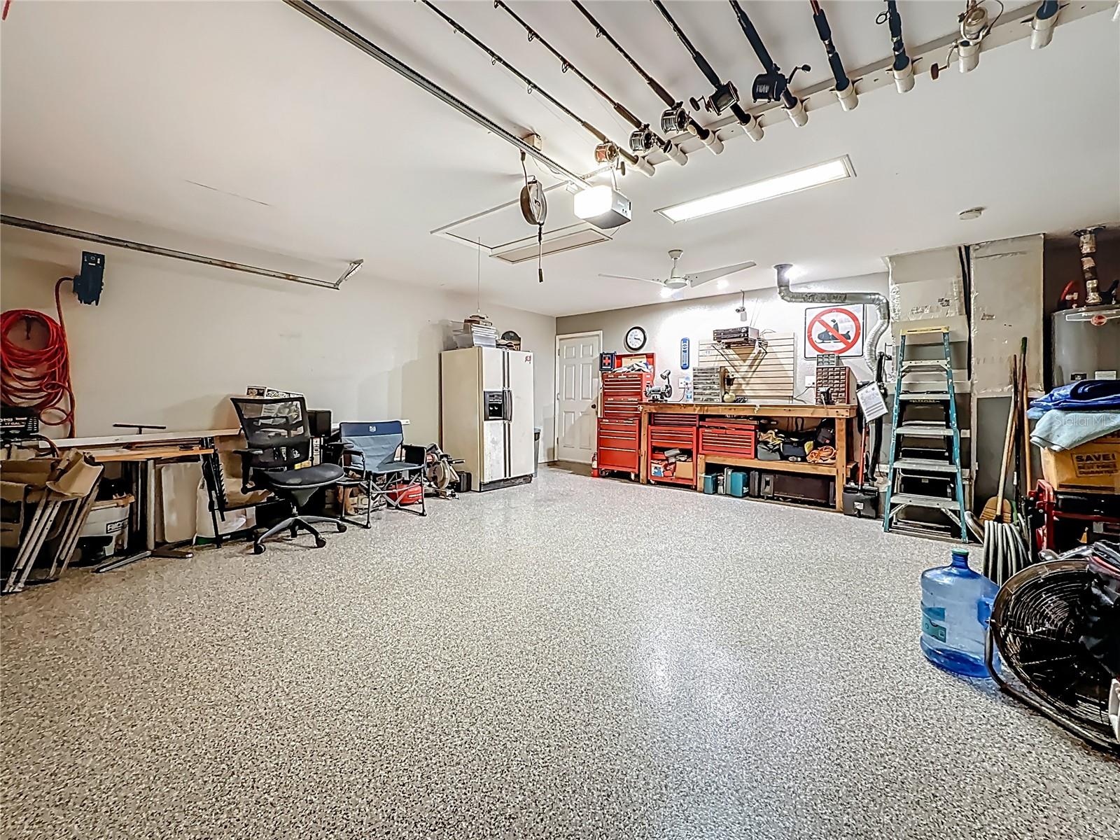 Listing photo id 60 for 12350 91st Way