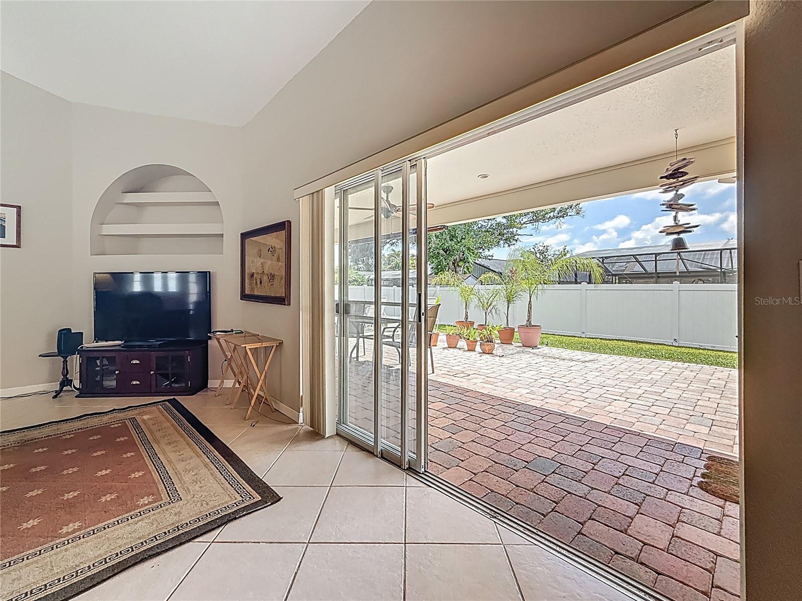 Listing photo id 62 for 12350 91st Way