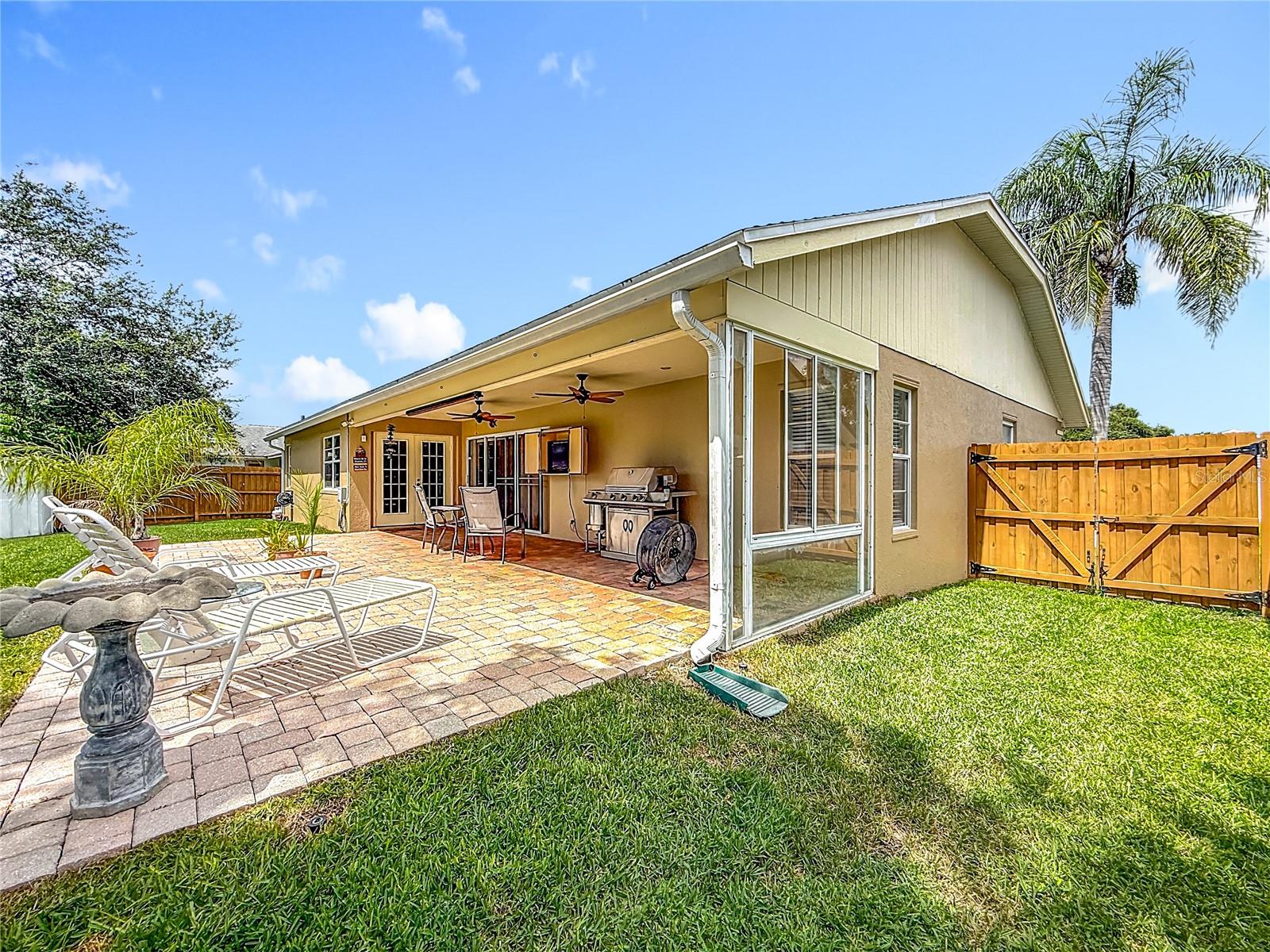 Listing photo id 66 for 12350 91st Way