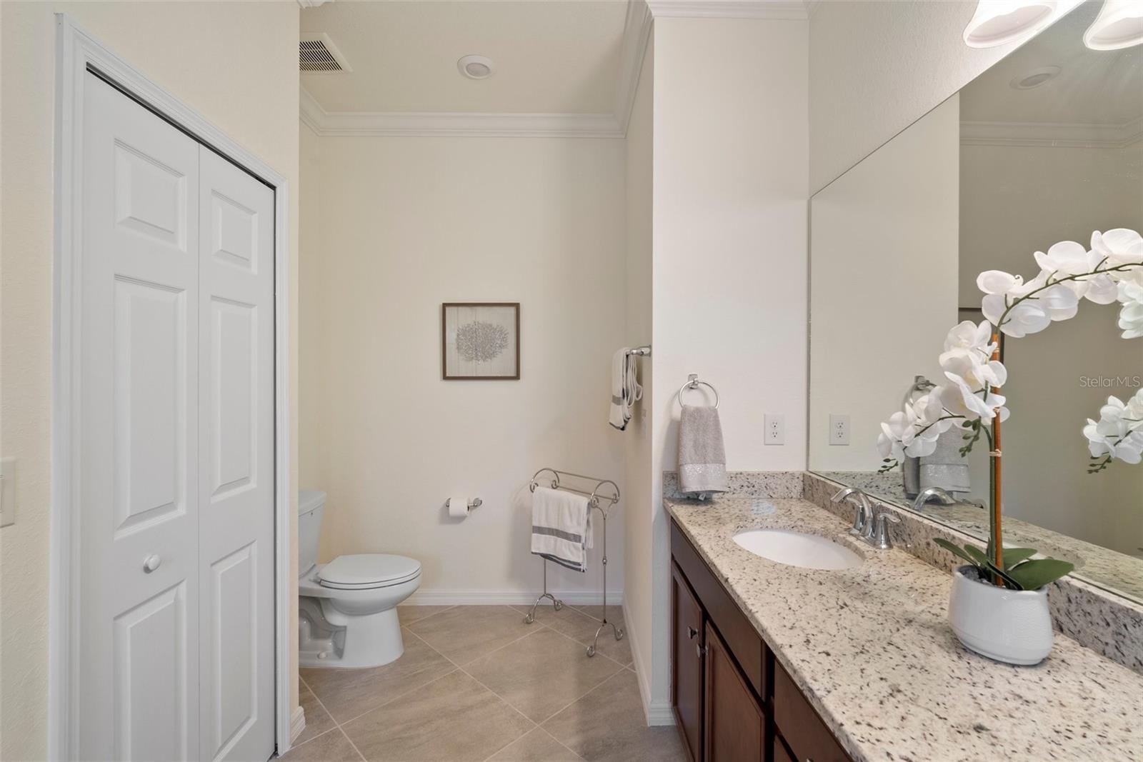 Image 27 of 47 For 5710 Palmer Circle 201