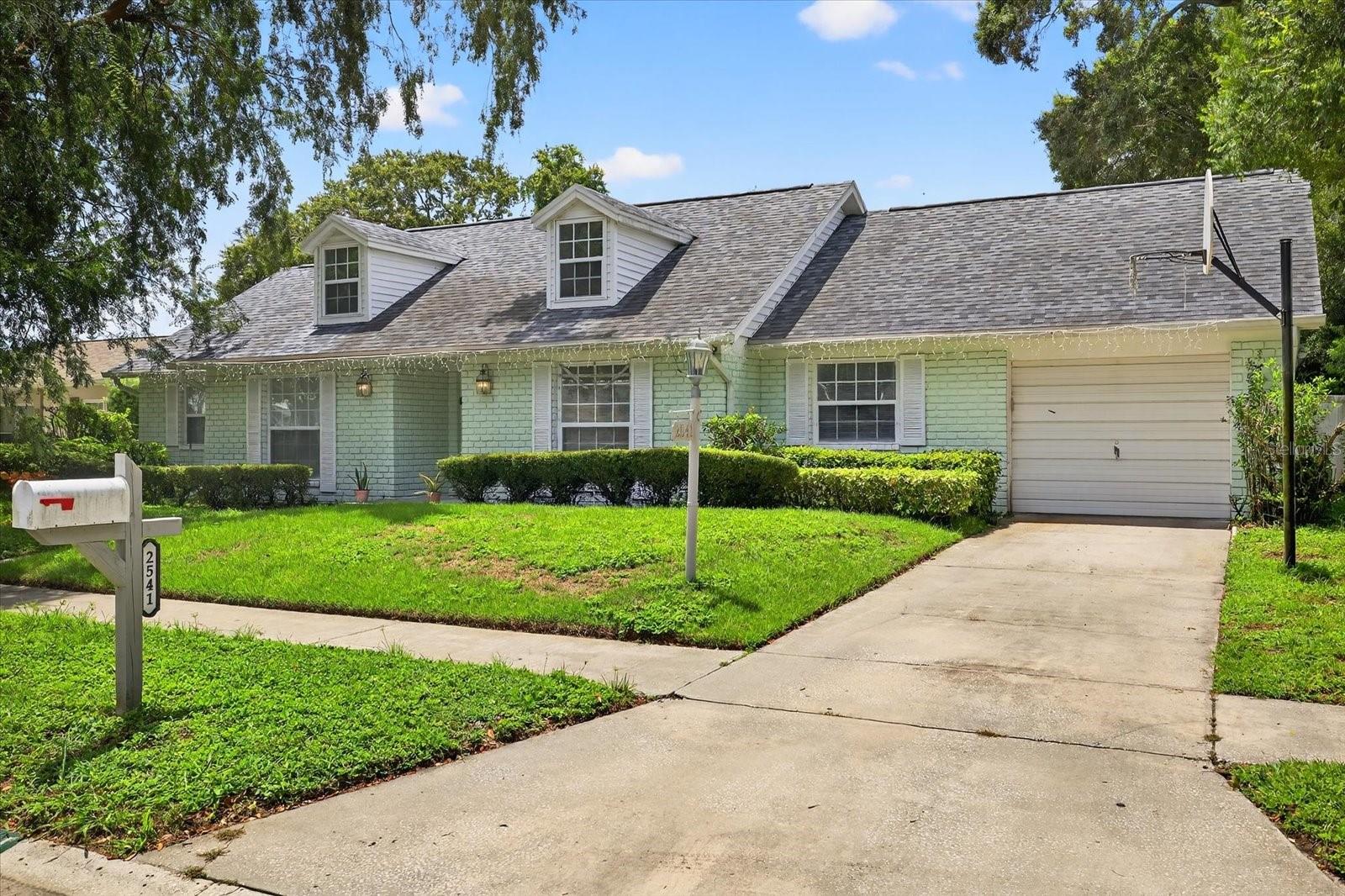 Details for 2541 Lake Ellen Circle, TAMPA, FL 33618