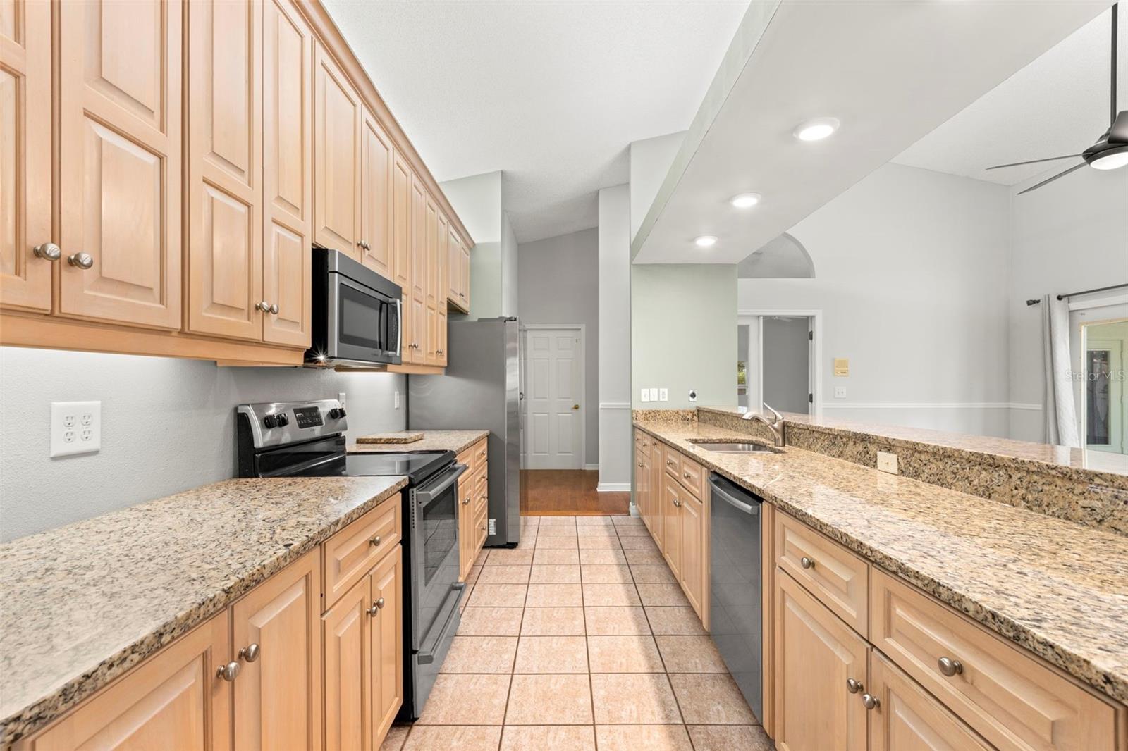 Image 15 of 44 For 5269 White Sand Circle Ne