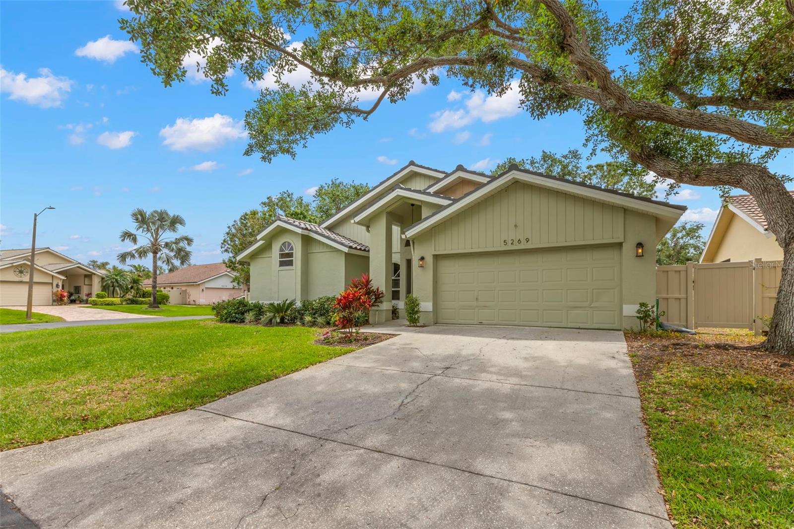 Image 3 of 44 For 5269 White Sand Circle Ne