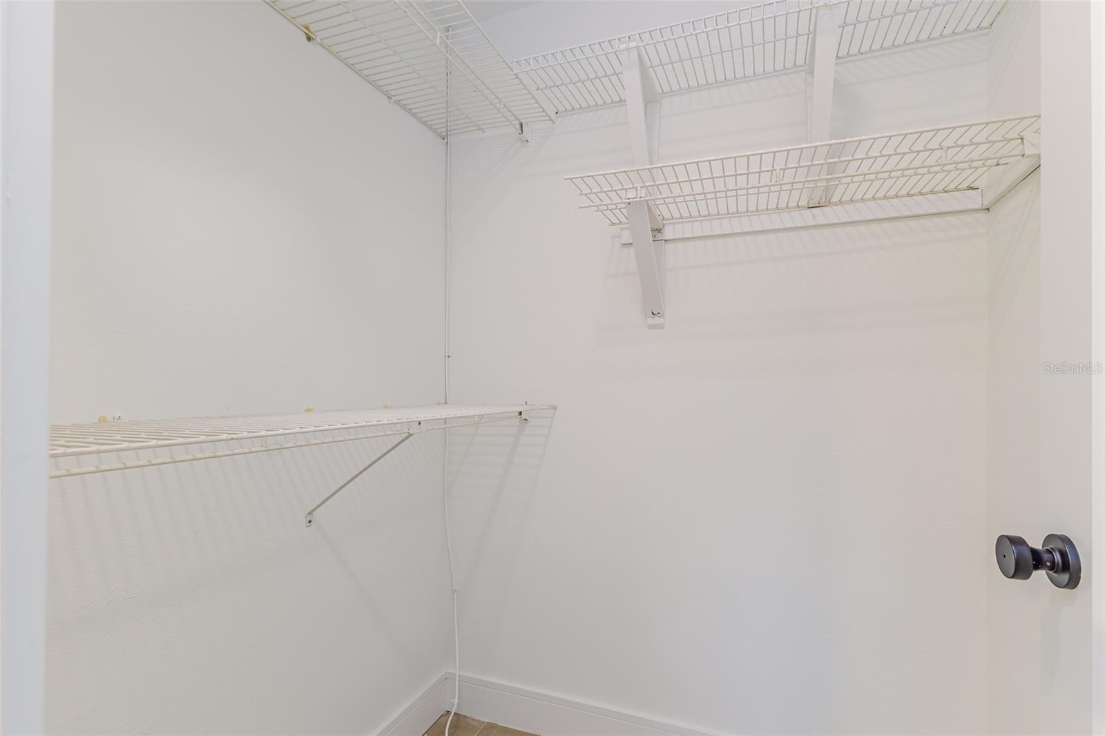 Listing photo id 19 for 13862 Tern Lane
