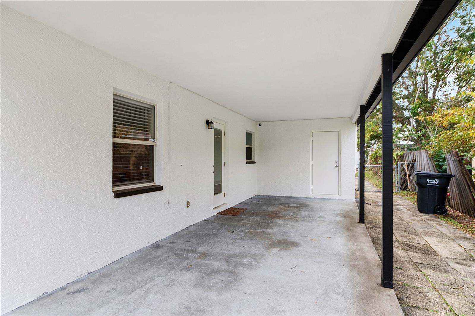 Image 4 of 21 For 3132 56th Avenue N