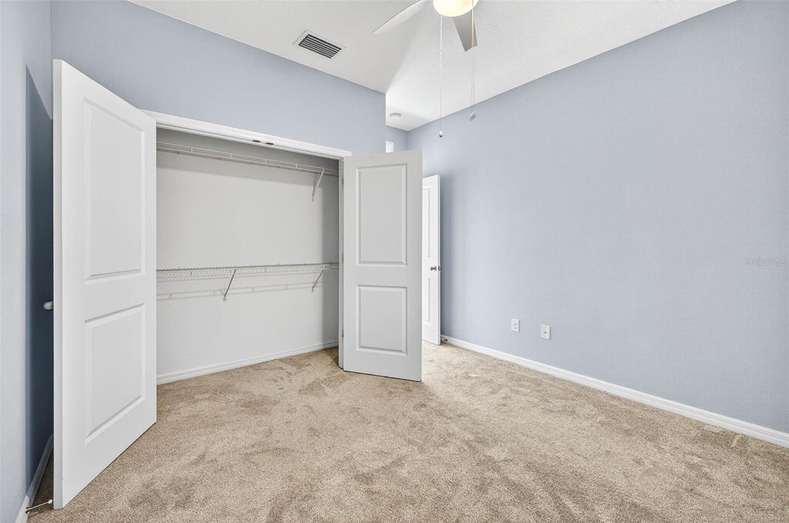 Listing photo id 31 for 33006 Windelstraw Drive
