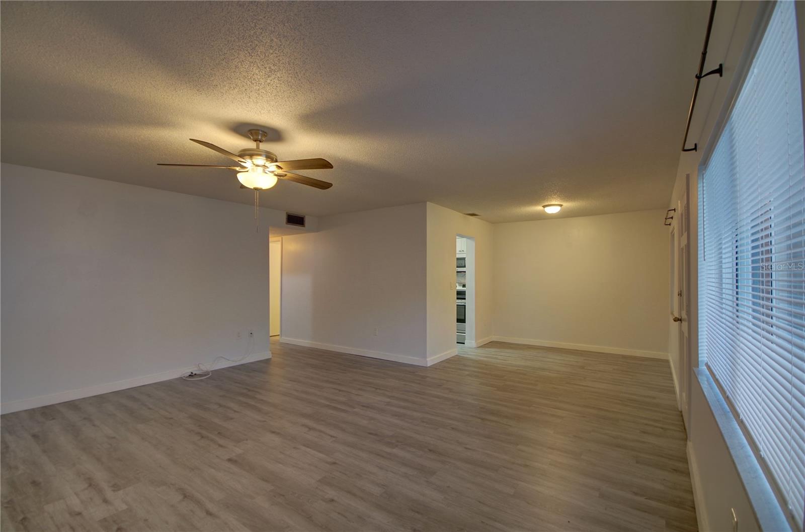 Image 11 of 22 For 350 79th Avenue N 104