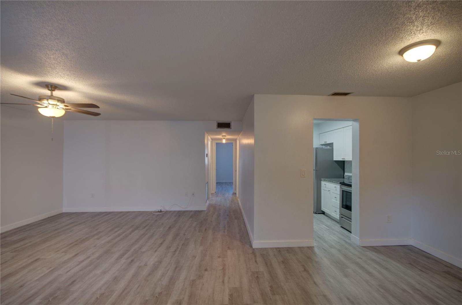 Image 8 of 22 For 350 79th Avenue N 104