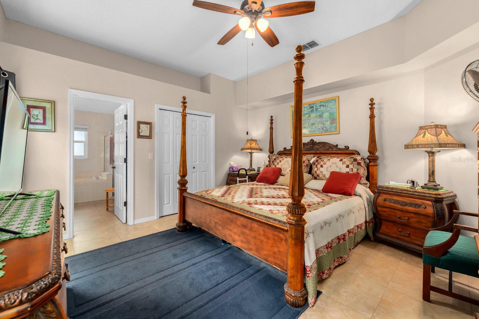 Image 11 of 24 For 9706 Glenpointe Drive