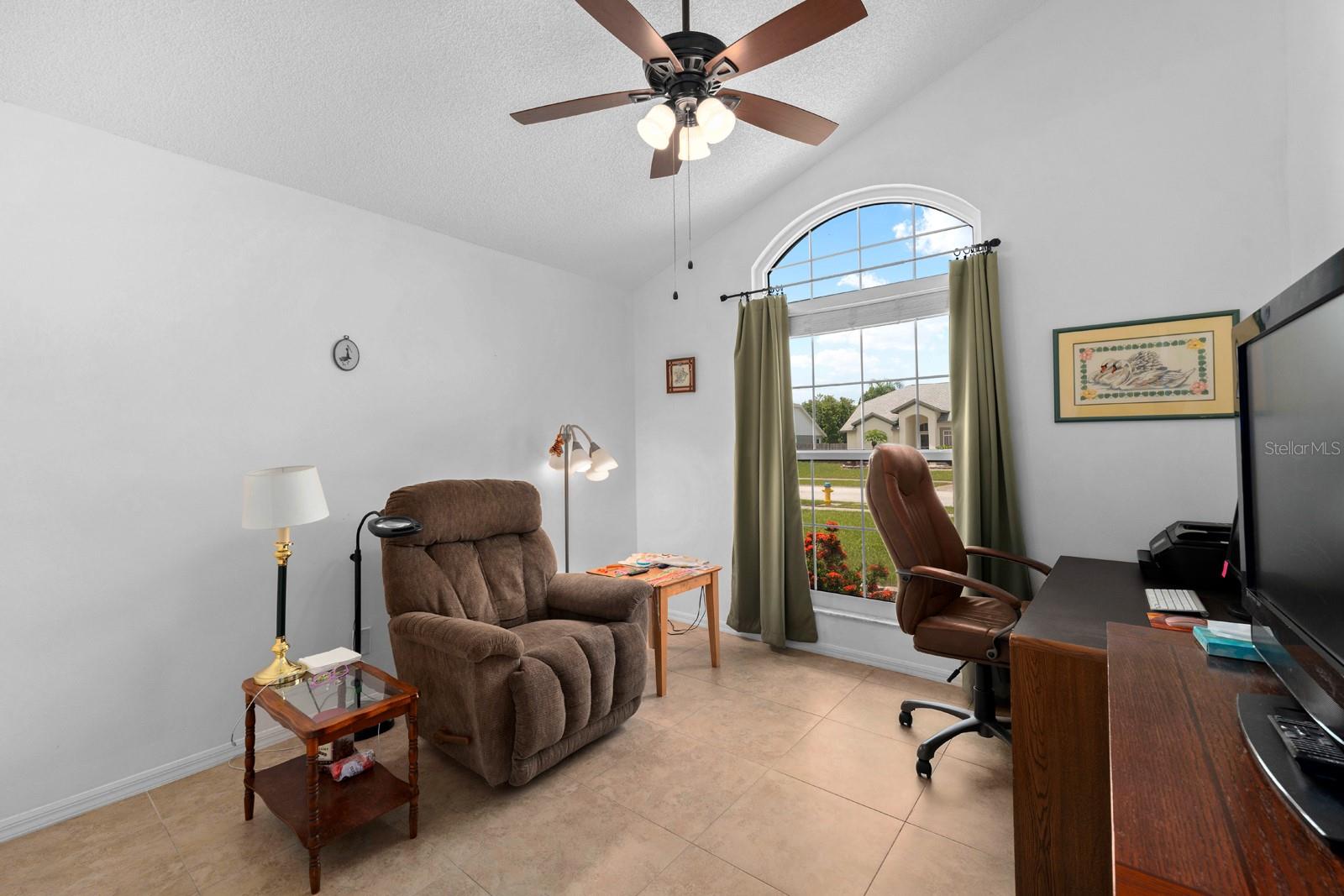 Image 16 of 24 For 9706 Glenpointe Drive