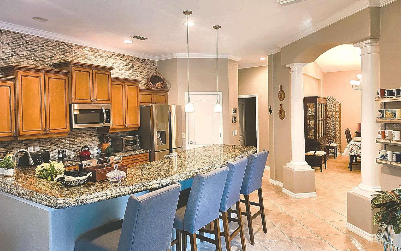 Image 6 of 22 For 9008 Willowbrook Circle