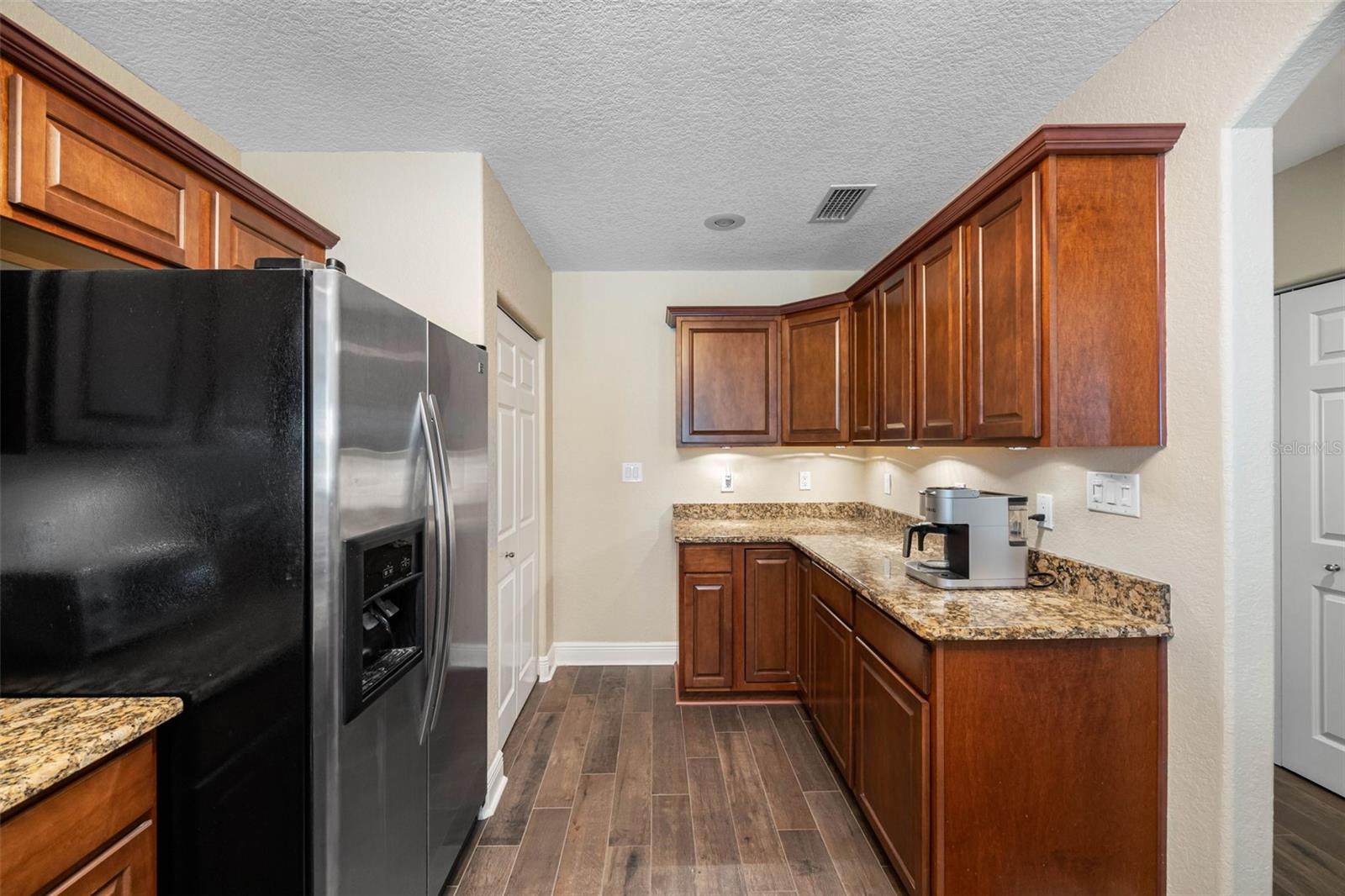 Image 14 of 54 For 146 175th Terrace Drive E