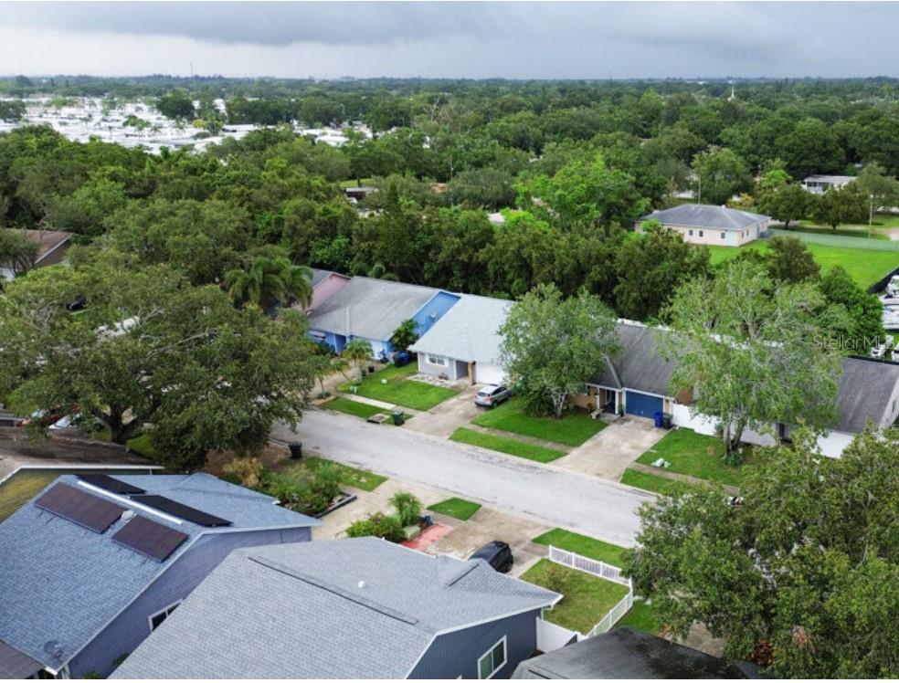 Image 36 of 43 For 1713 Whispering Drive E