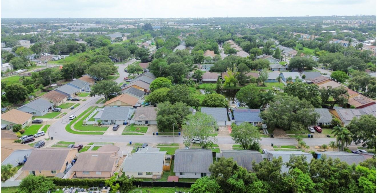 Image 39 of 43 For 1713 Whispering Drive E