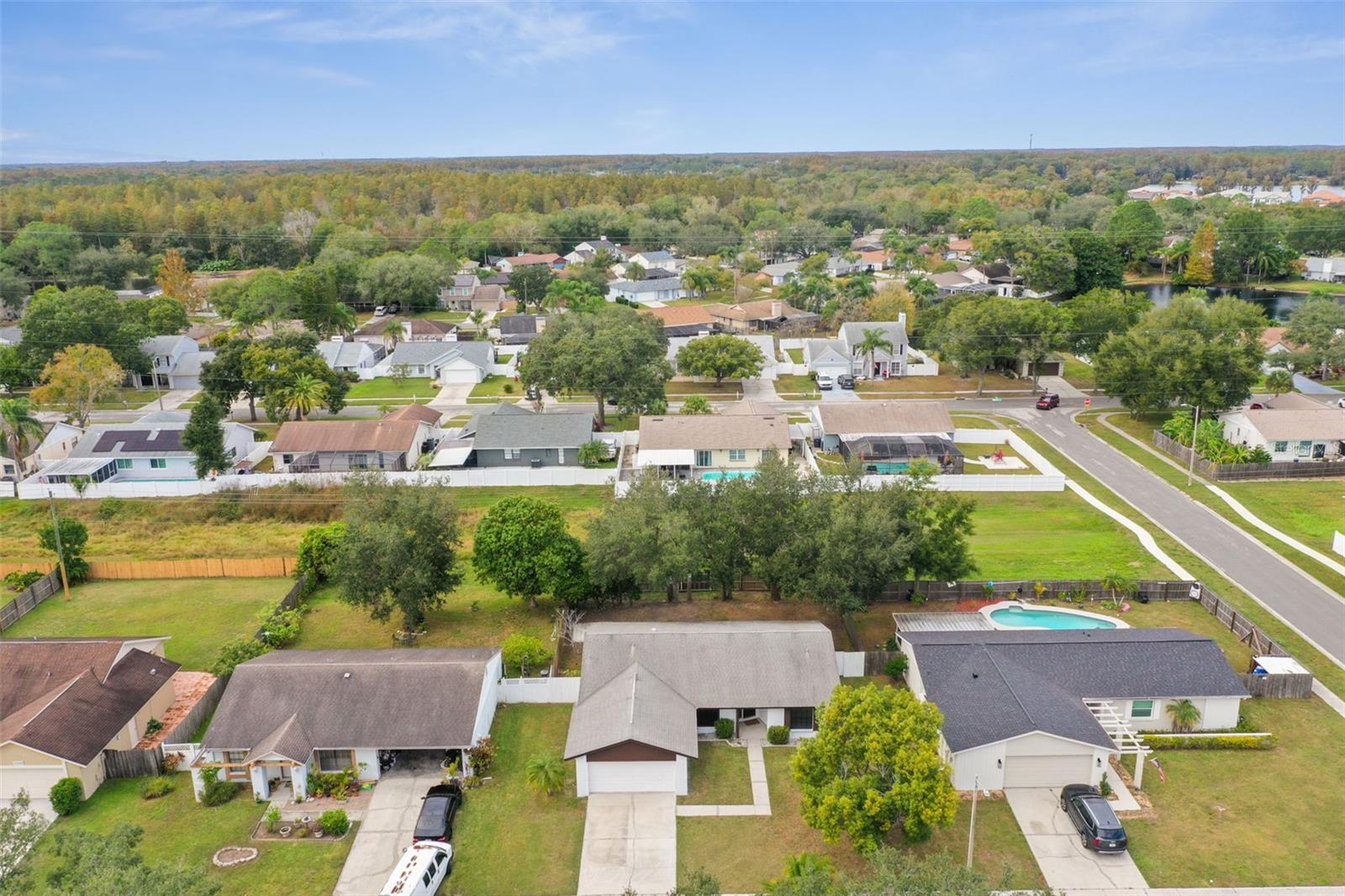 Image 12 of 72 For 16032 Eagle River Way