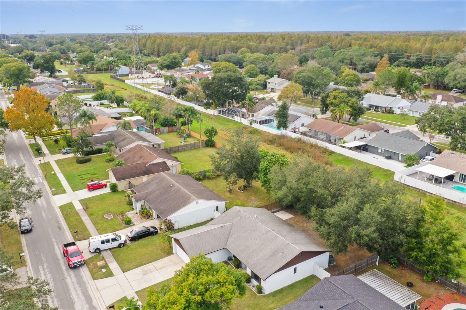 Image 15 of 72 For 16032 Eagle River Way