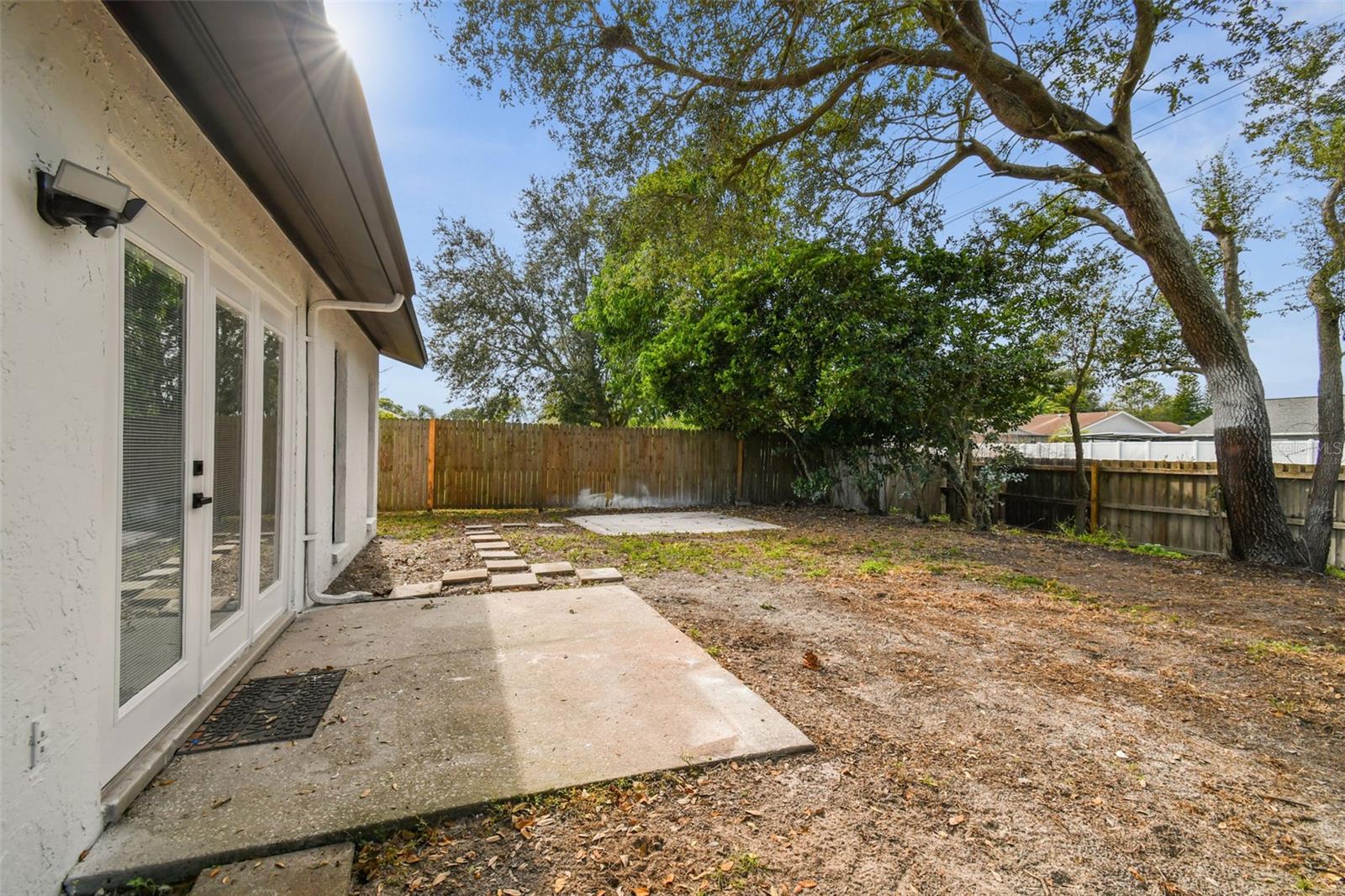 Image 30 of 72 For 16032 Eagle River Way