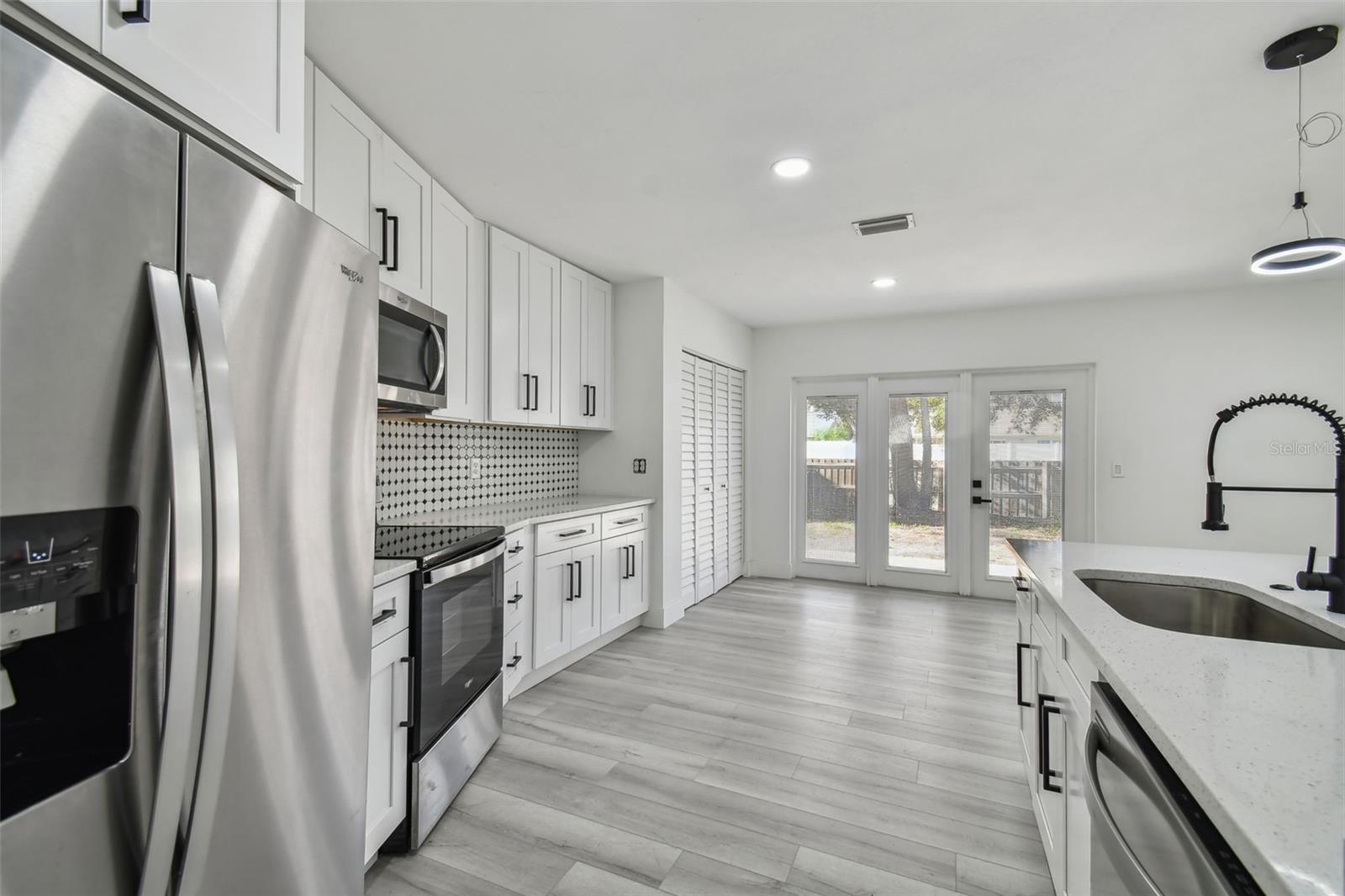 Image 40 of 72 For 16032 Eagle River Way