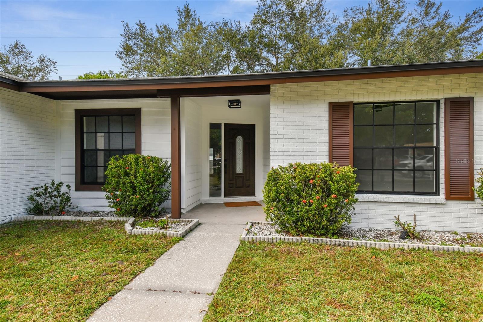 Image 68 of 72 For 16032 Eagle River Way