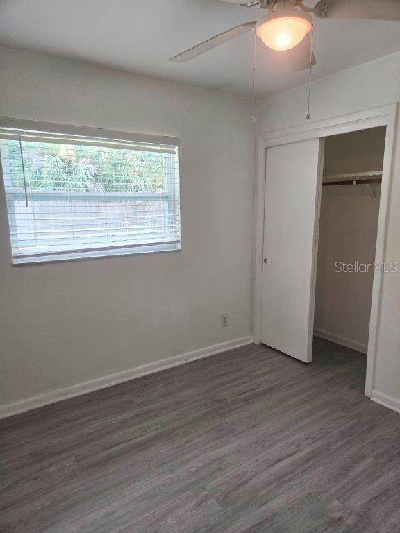 Image 10 of 22 For 7607 Caracas Street