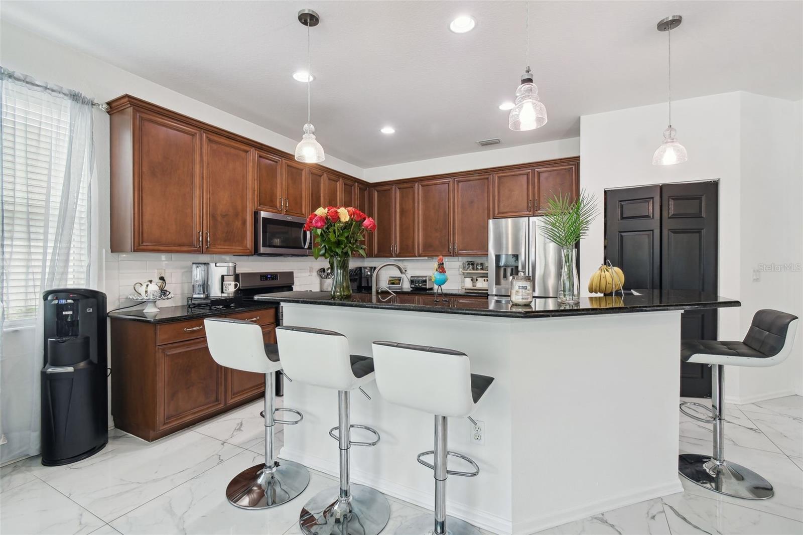 Image 19 of 99 For 8542 Eagle Brook Drive