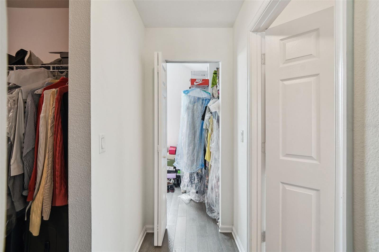 Image 43 of 99 For 8542 Eagle Brook Drive