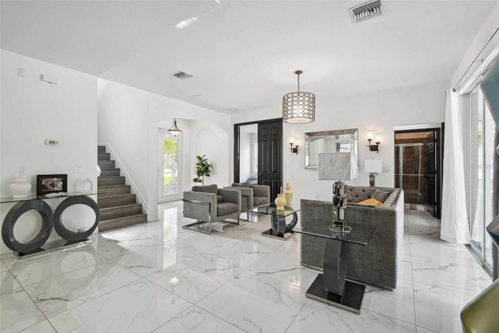Image 7 of 99 For 8542 Eagle Brook Drive