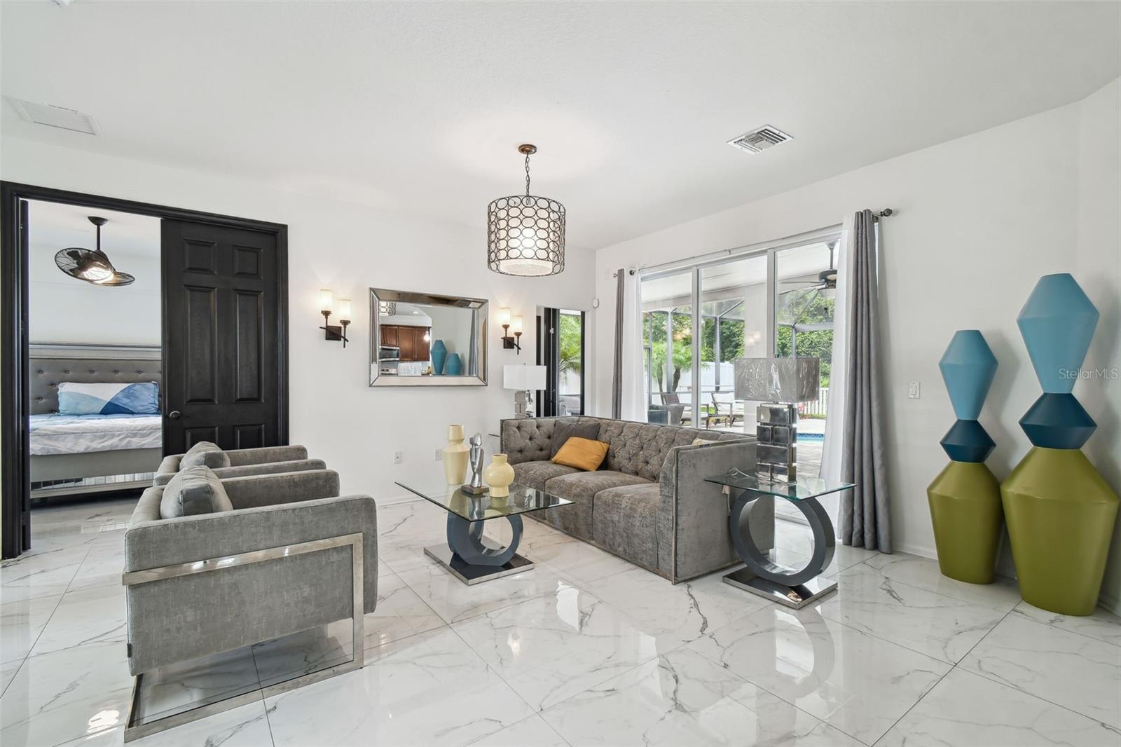 Image 8 of 99 For 8542 Eagle Brook Drive