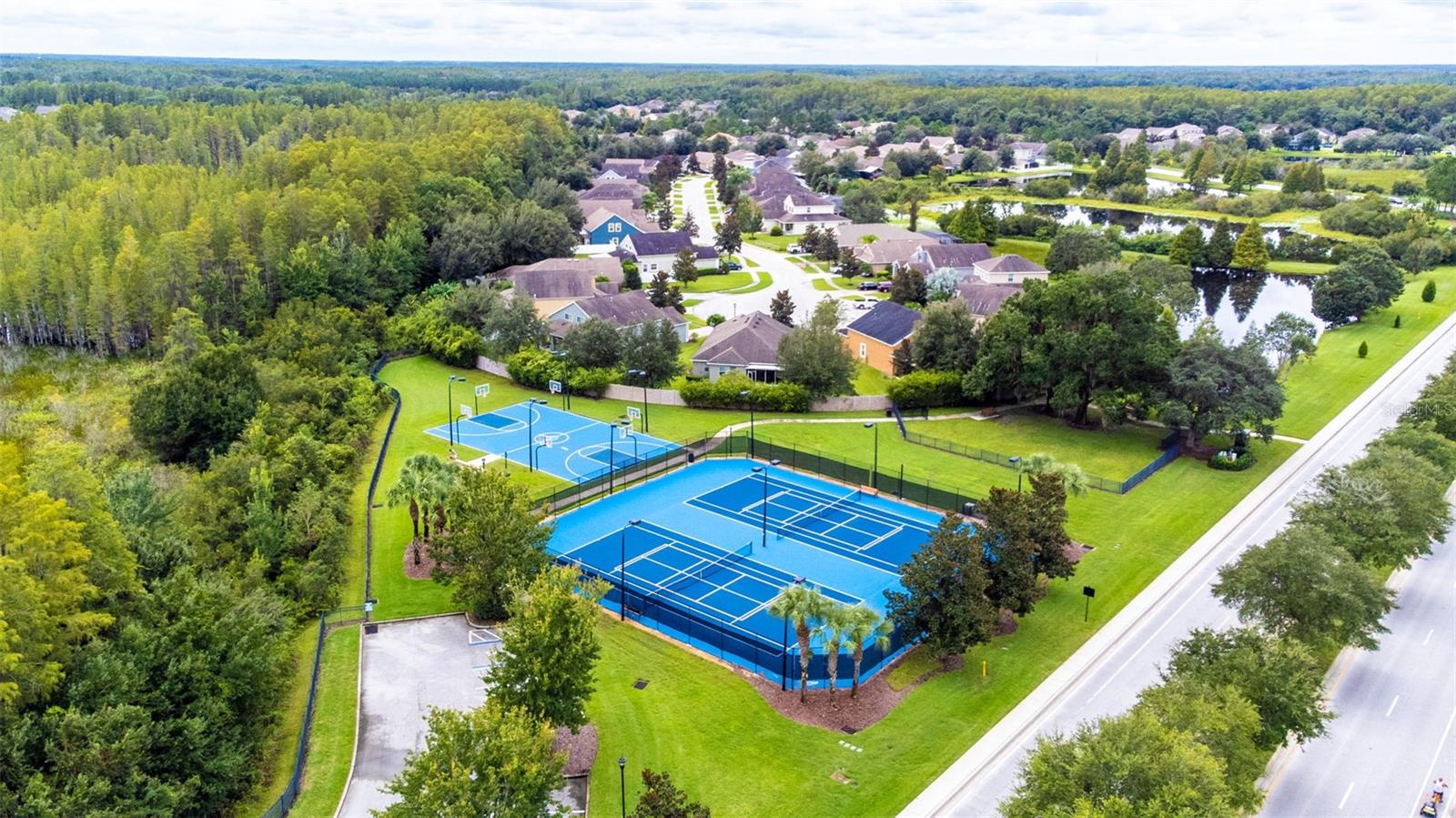 Image 83 of 99 For 8542 Eagle Brook Drive