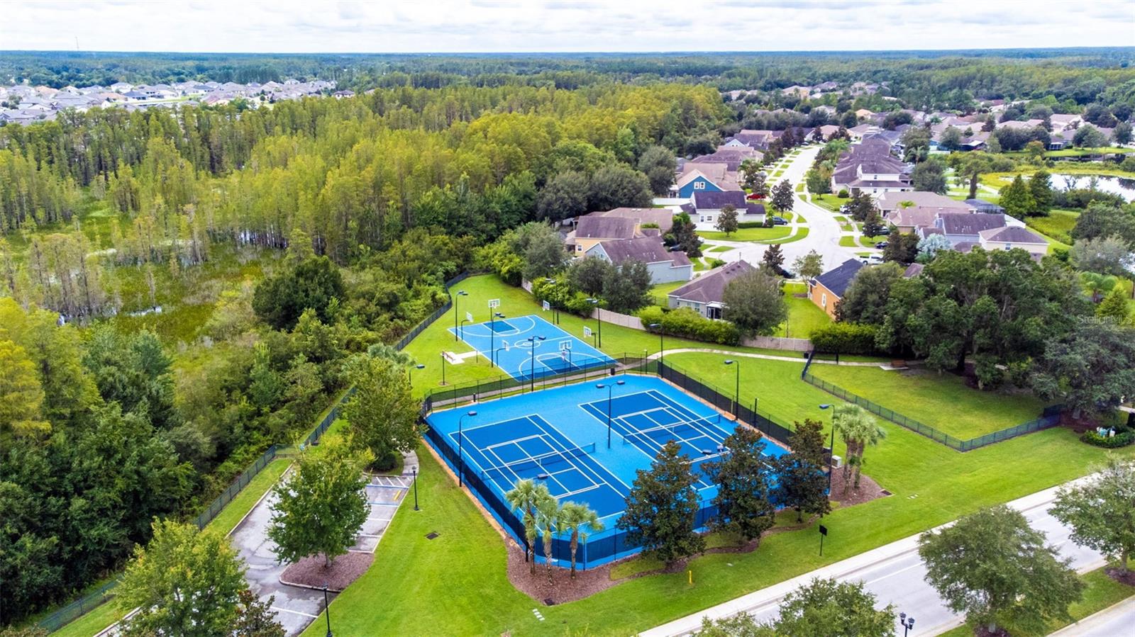 Image 84 of 99 For 8542 Eagle Brook Drive