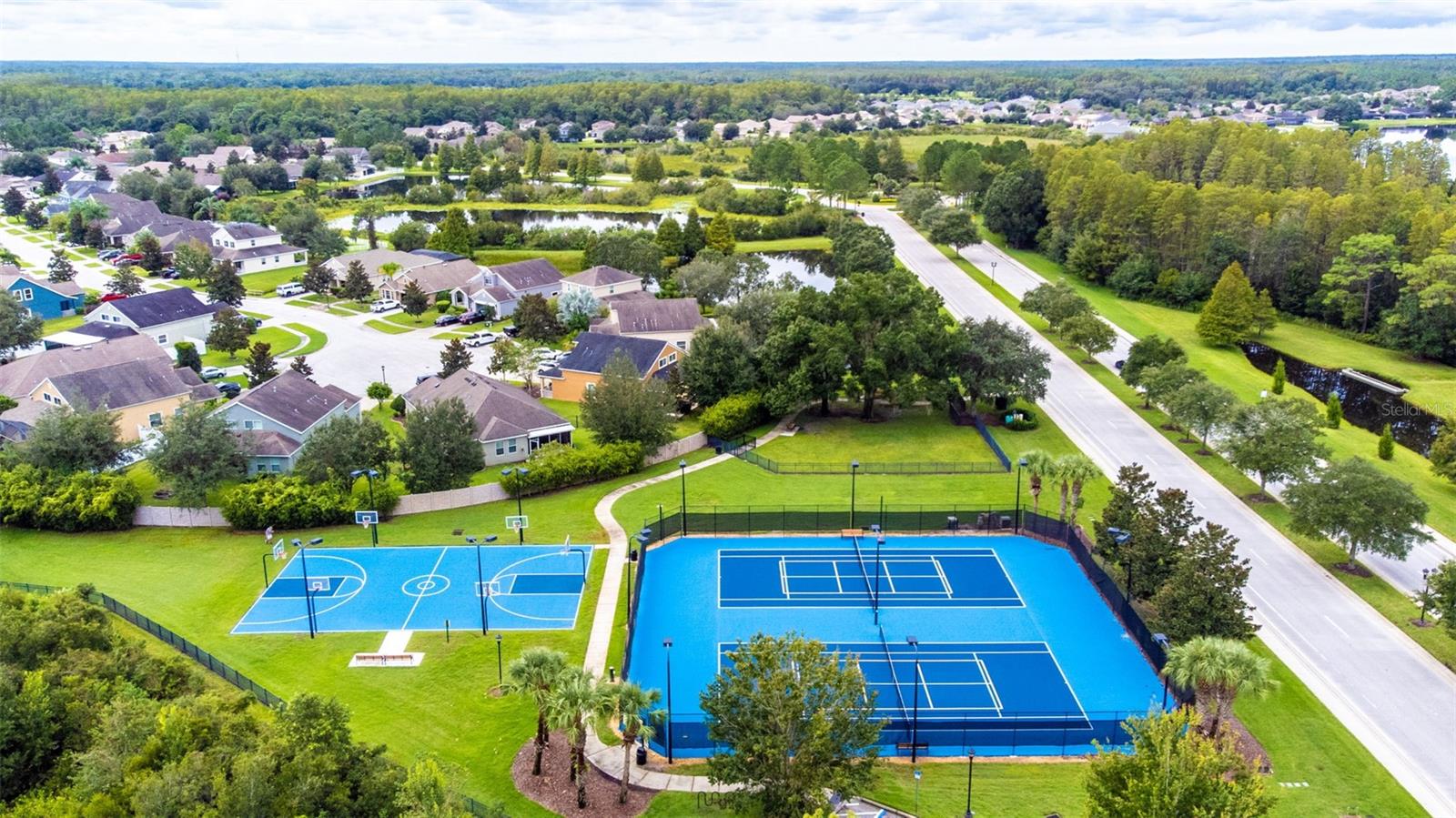 Image 85 of 99 For 8542 Eagle Brook Drive