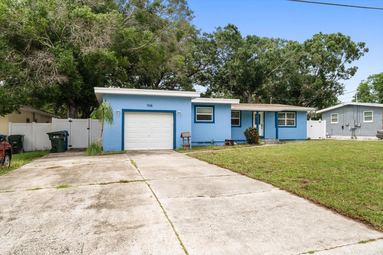 Image 30 of 30 For 908 Palm Drive