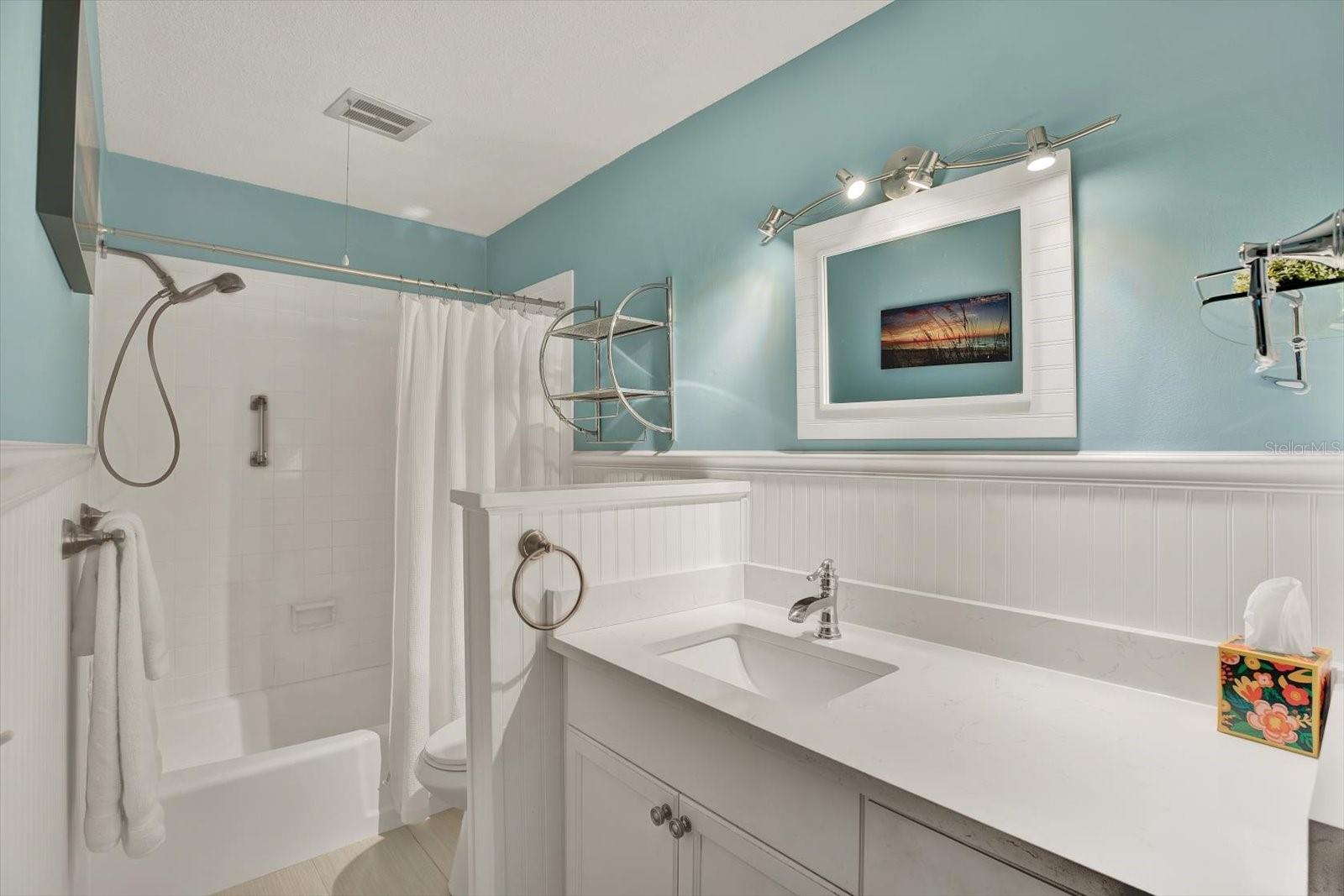 Image 15 of 32 For 863 De Soto Court 863