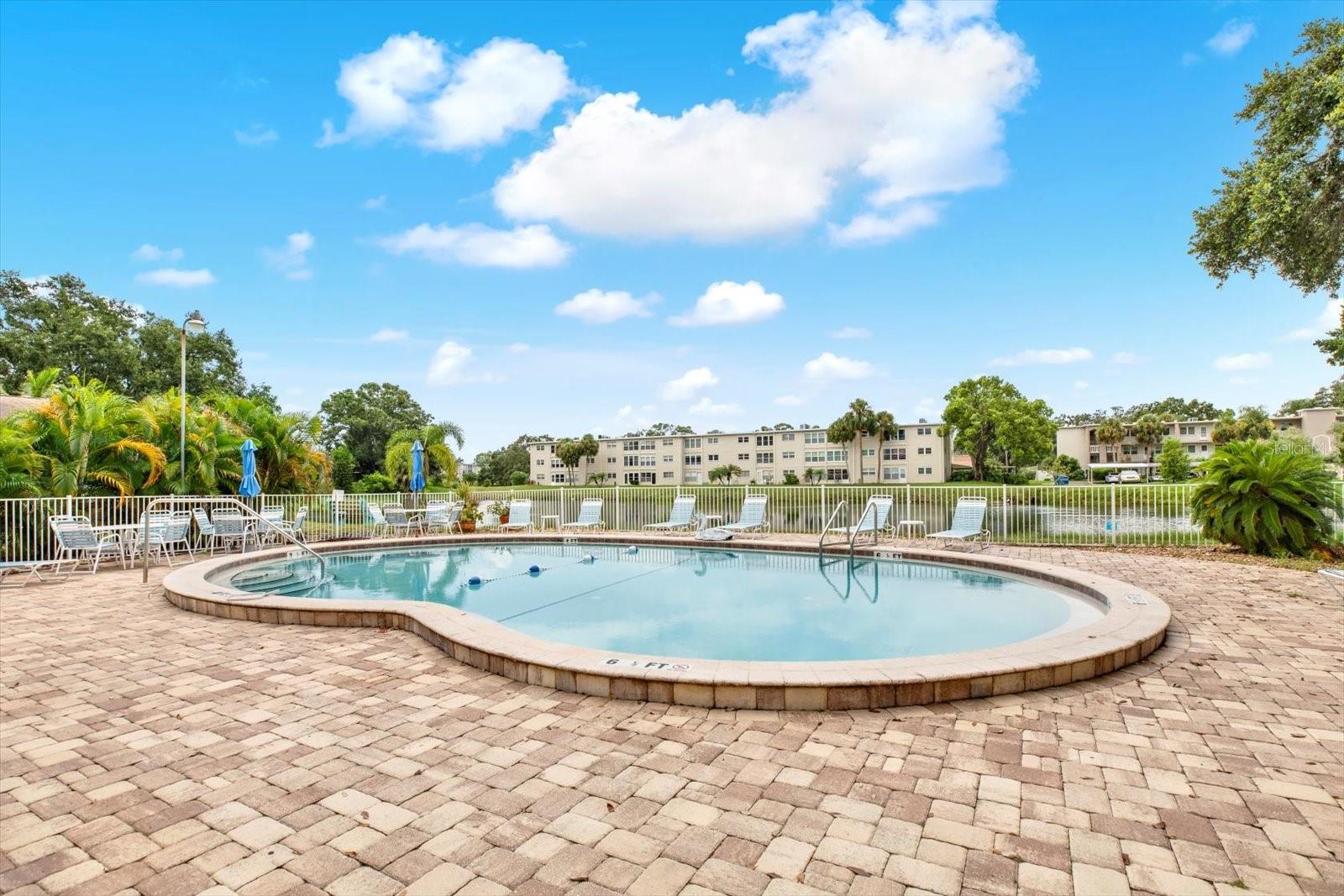 Image 27 of 32 For 863 De Soto Court 863