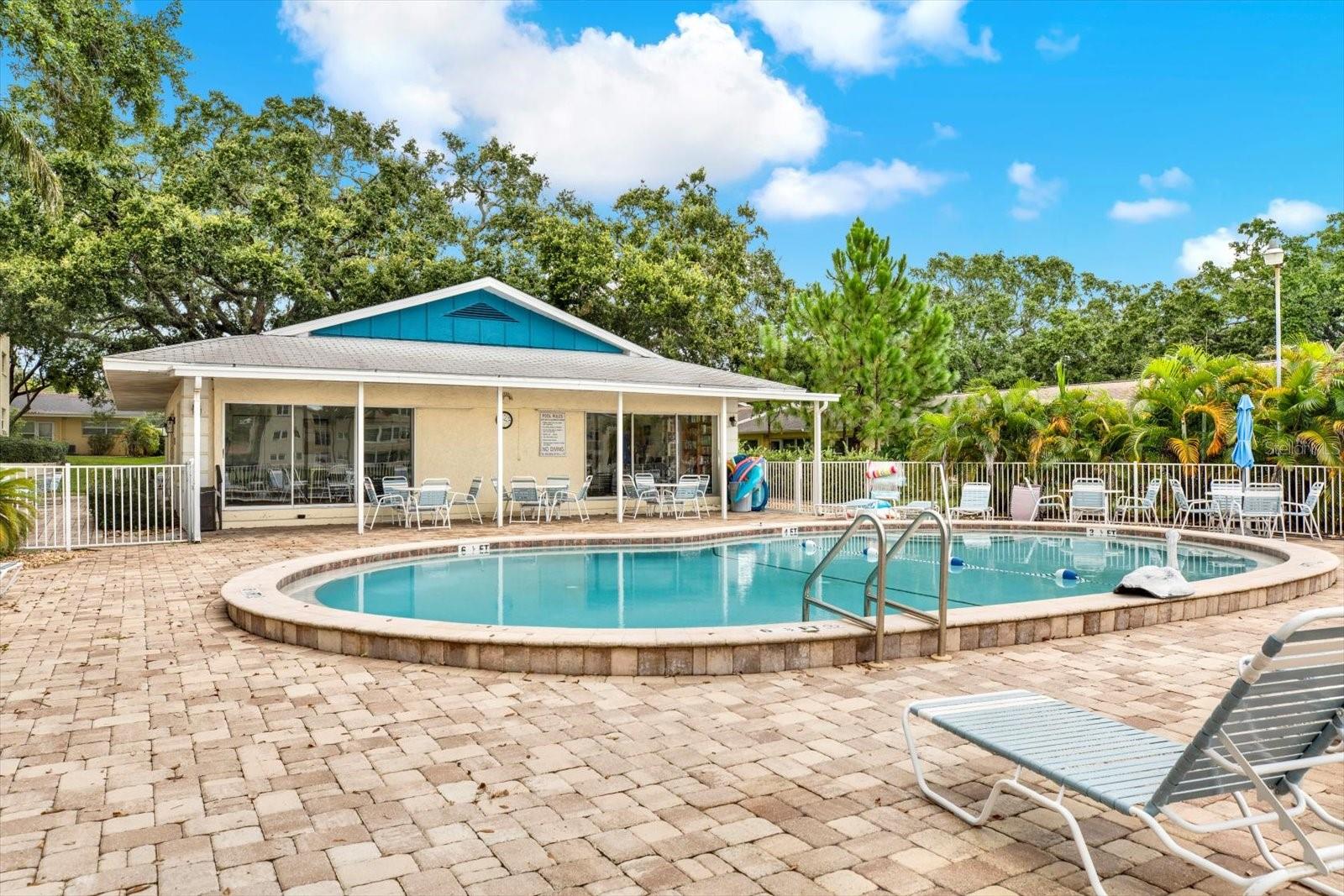 Image 31 of 32 For 863 De Soto Court 863
