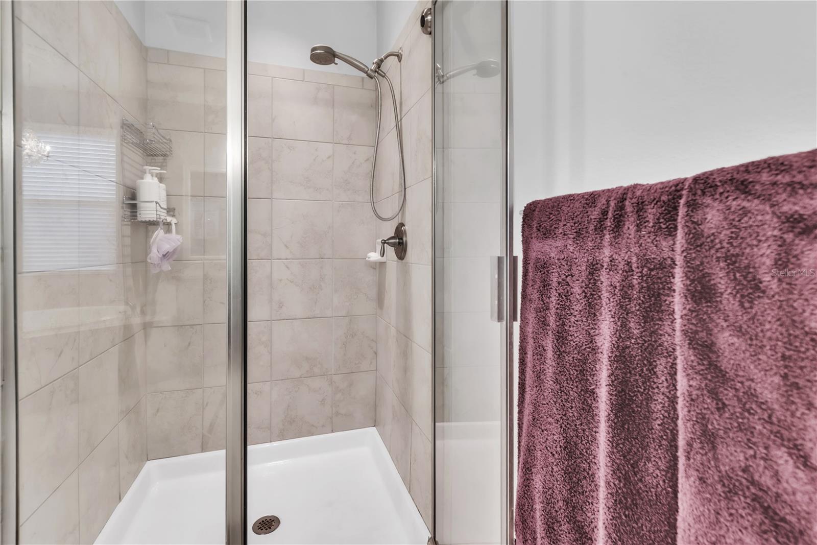 Listing photo id 21 for 3144 Gina Court