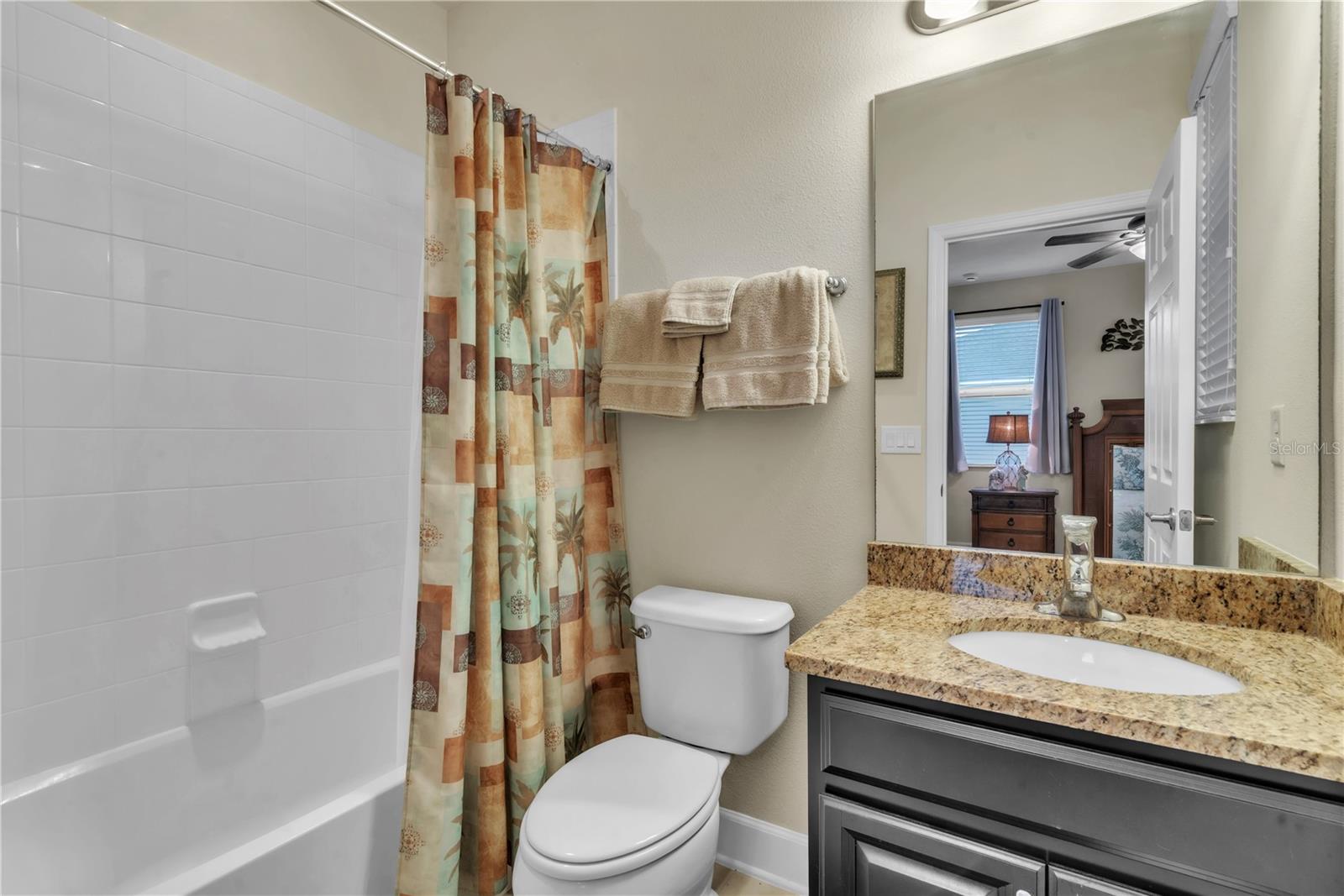 Listing photo id 25 for 3144 Gina Court
