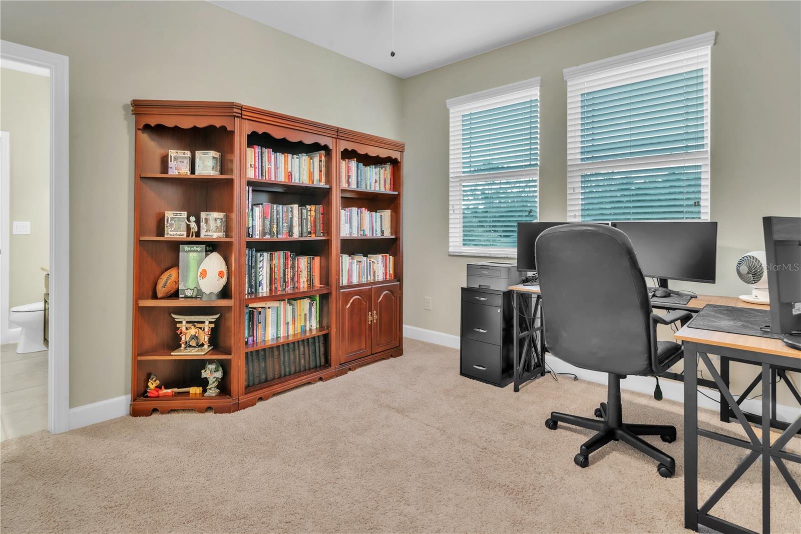 Listing photo id 26 for 3144 Gina Court