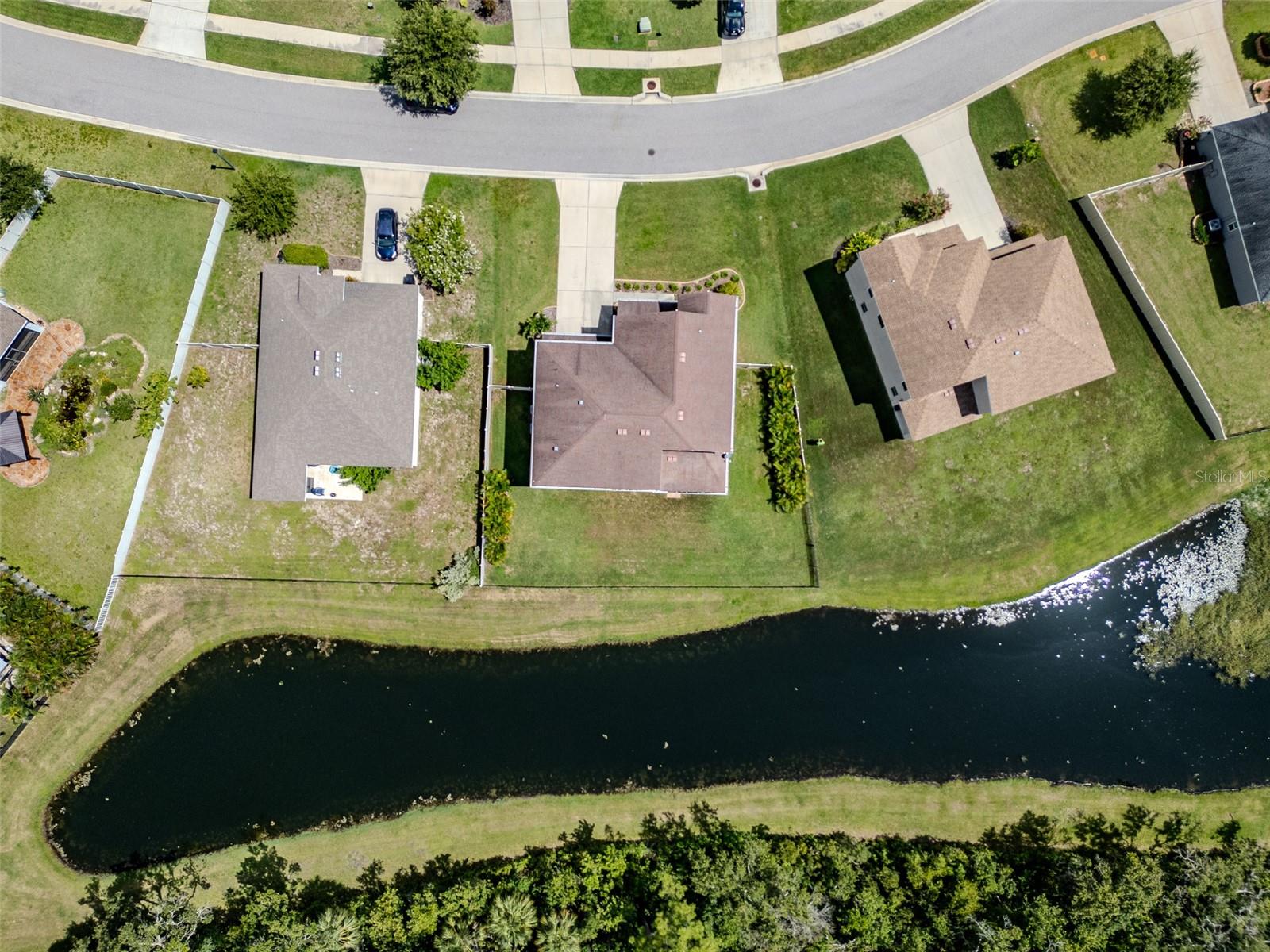 Listing photo id 40 for 3144 Gina Court